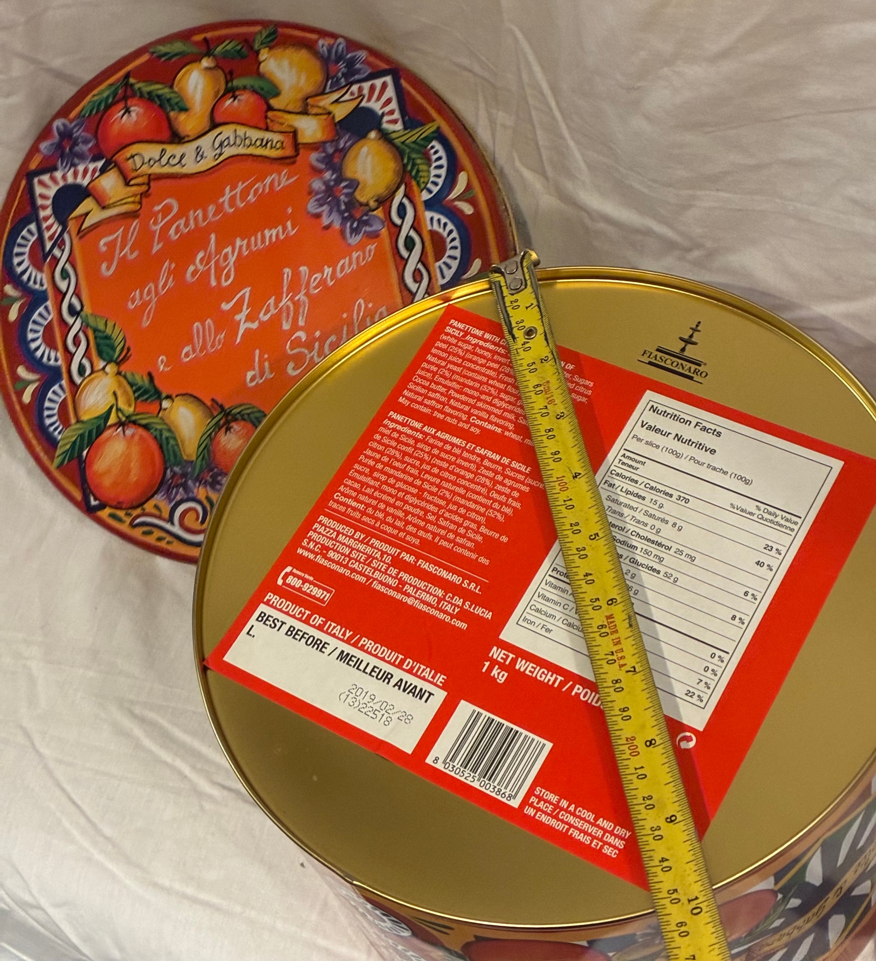 Large Decorative Dolce and Gabbana Empty Panettone Tin - photo 4