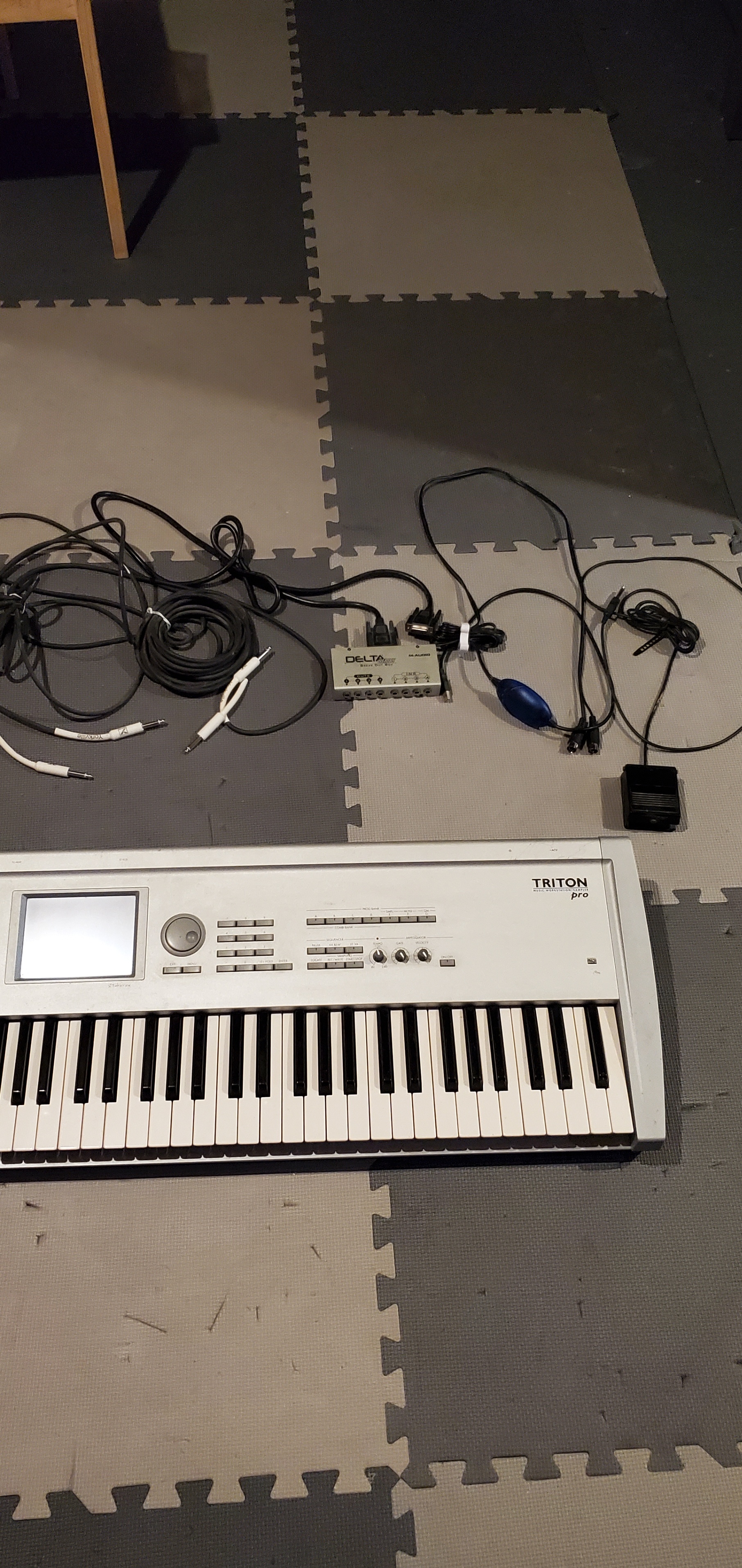 Korg Triton Pro (61-key) w/ audio/midi interfaces, cables & PC - photo 3