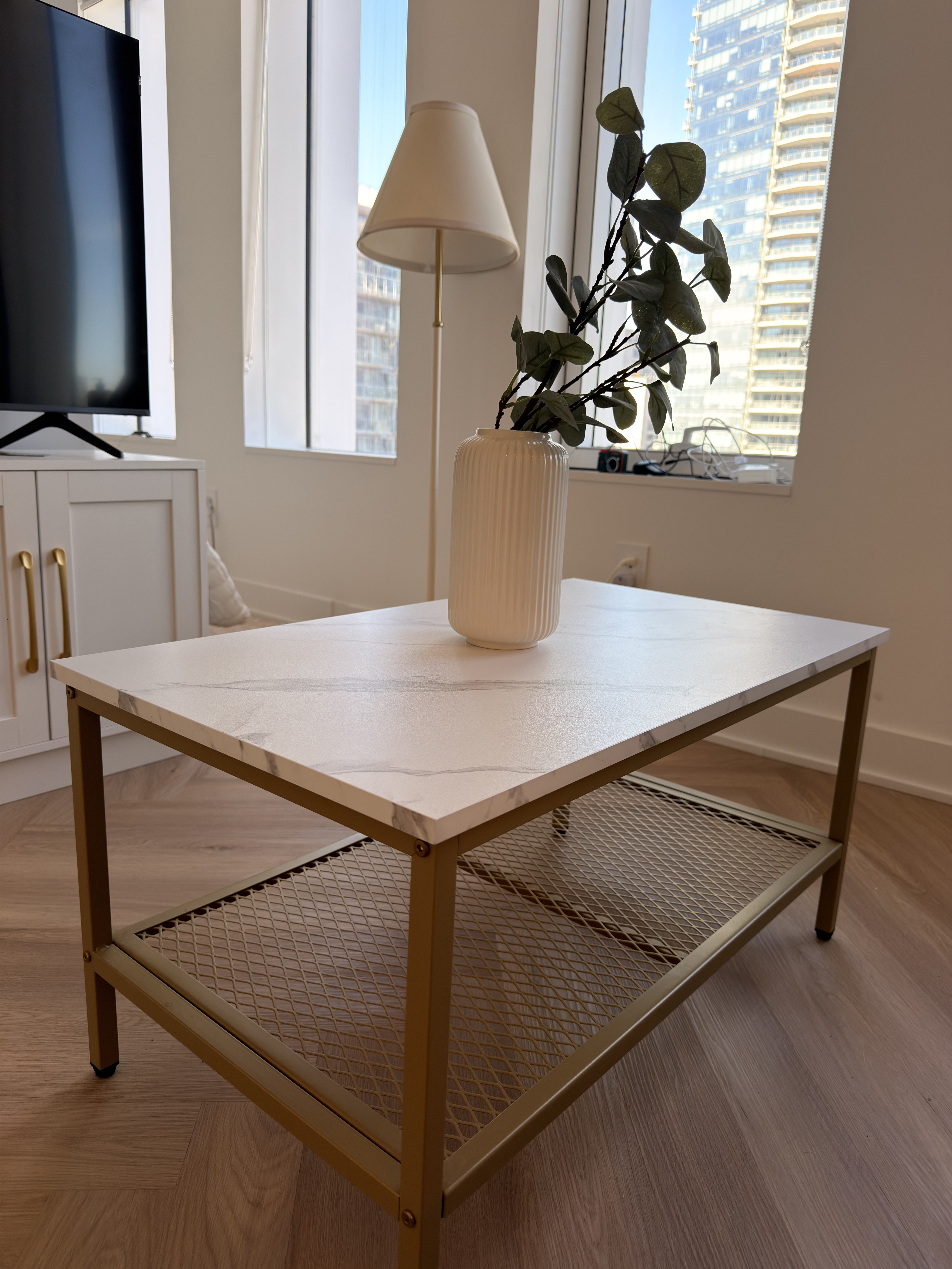 Modern White Faux Marble Coffee/Centre Table with Gold Frame - photo 2