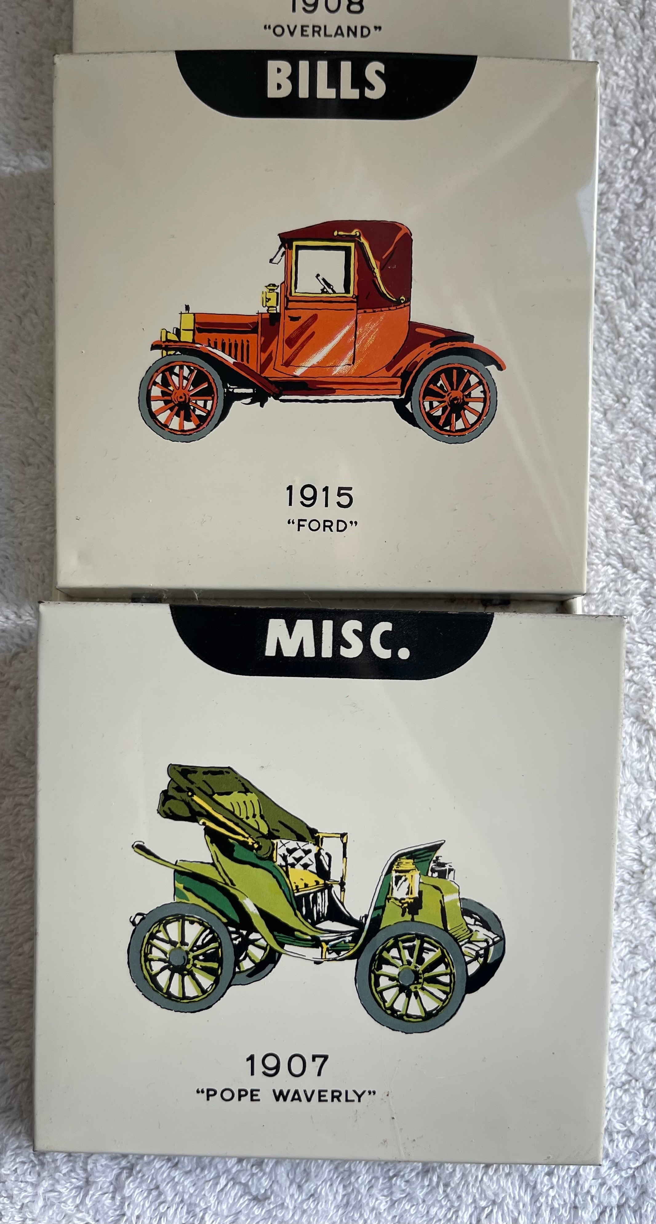 Vintage 1970s Metal Wall Mail Holder - Classic Cars (3-Tier) - photo 4