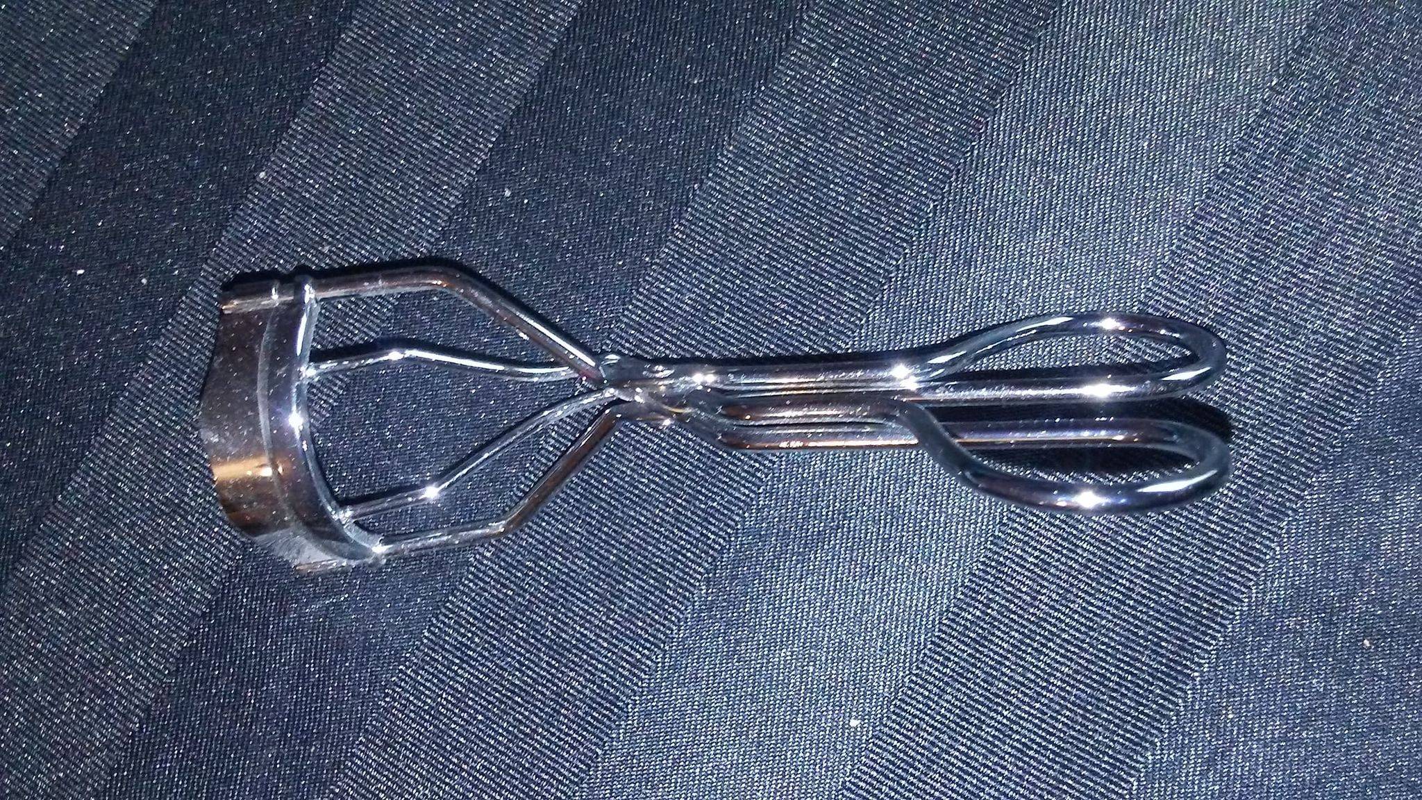 Eyelash Curler