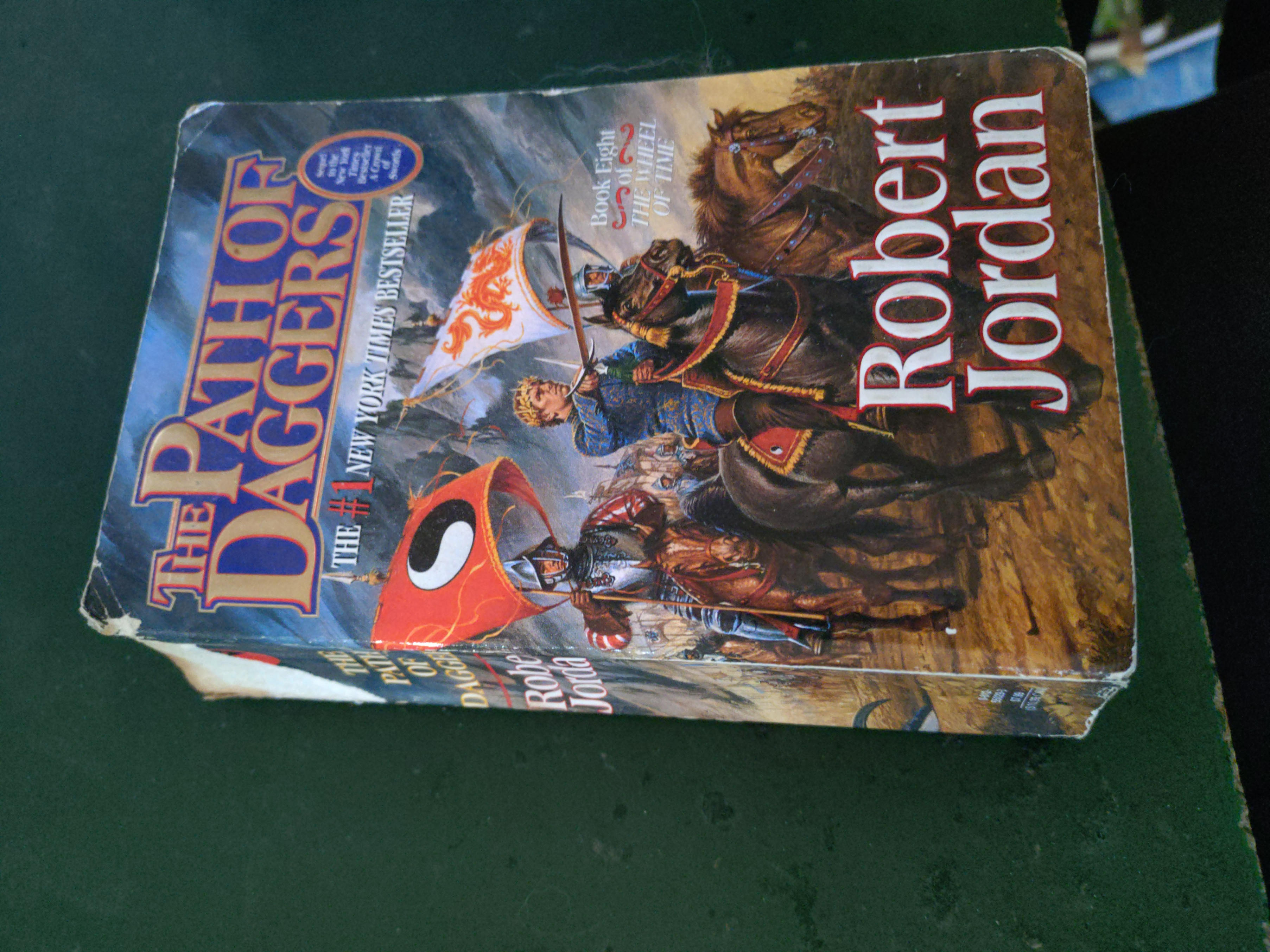 Robert Jordan Wheel of Time Bundle – 10 Books (2 Hardcover) - photo 2