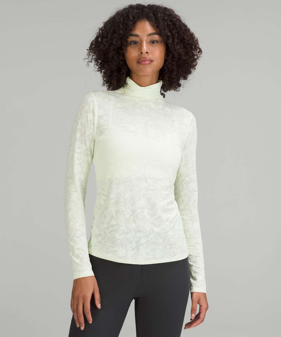 Lululemon Slim-Fit Jacquard Turtleneck(size-6)