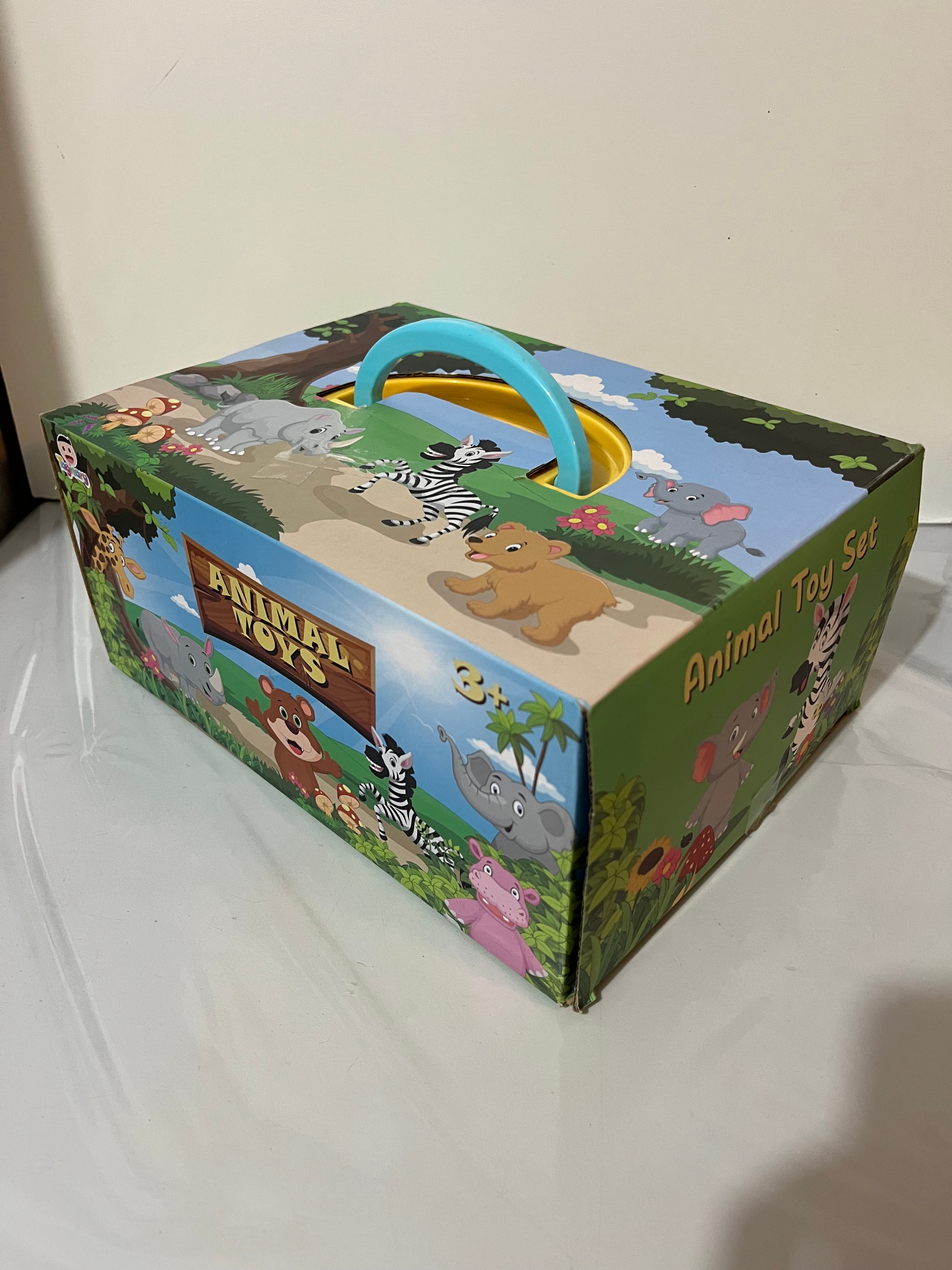 Animal Toy Figures Set Jungle Safari Theme Playmat Boxed Playset - photo 3