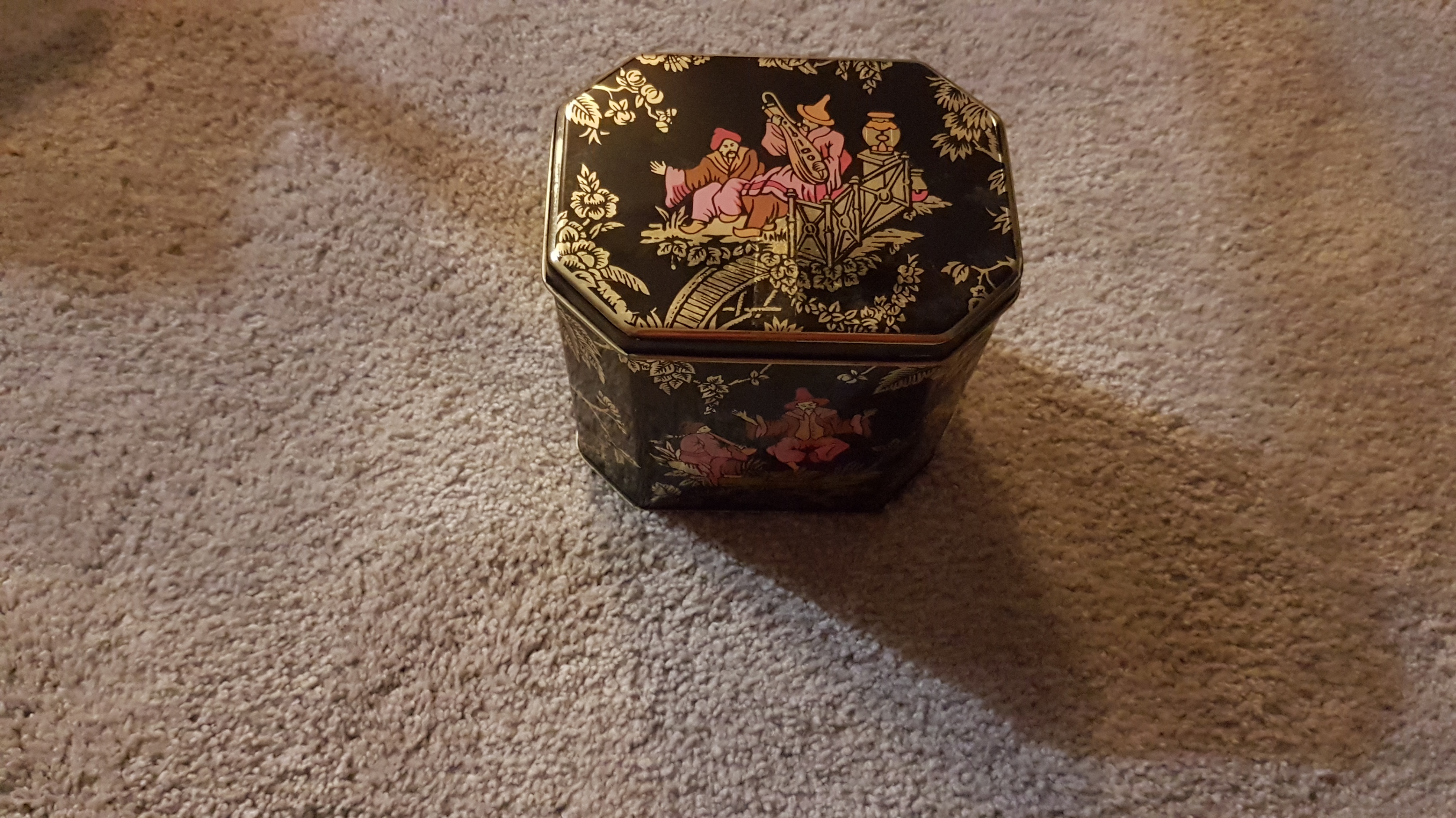 Vintage Baret Ware Floral Candy Tin, 1950s Chinoiserie, 5.5x4x5" - photo 2
