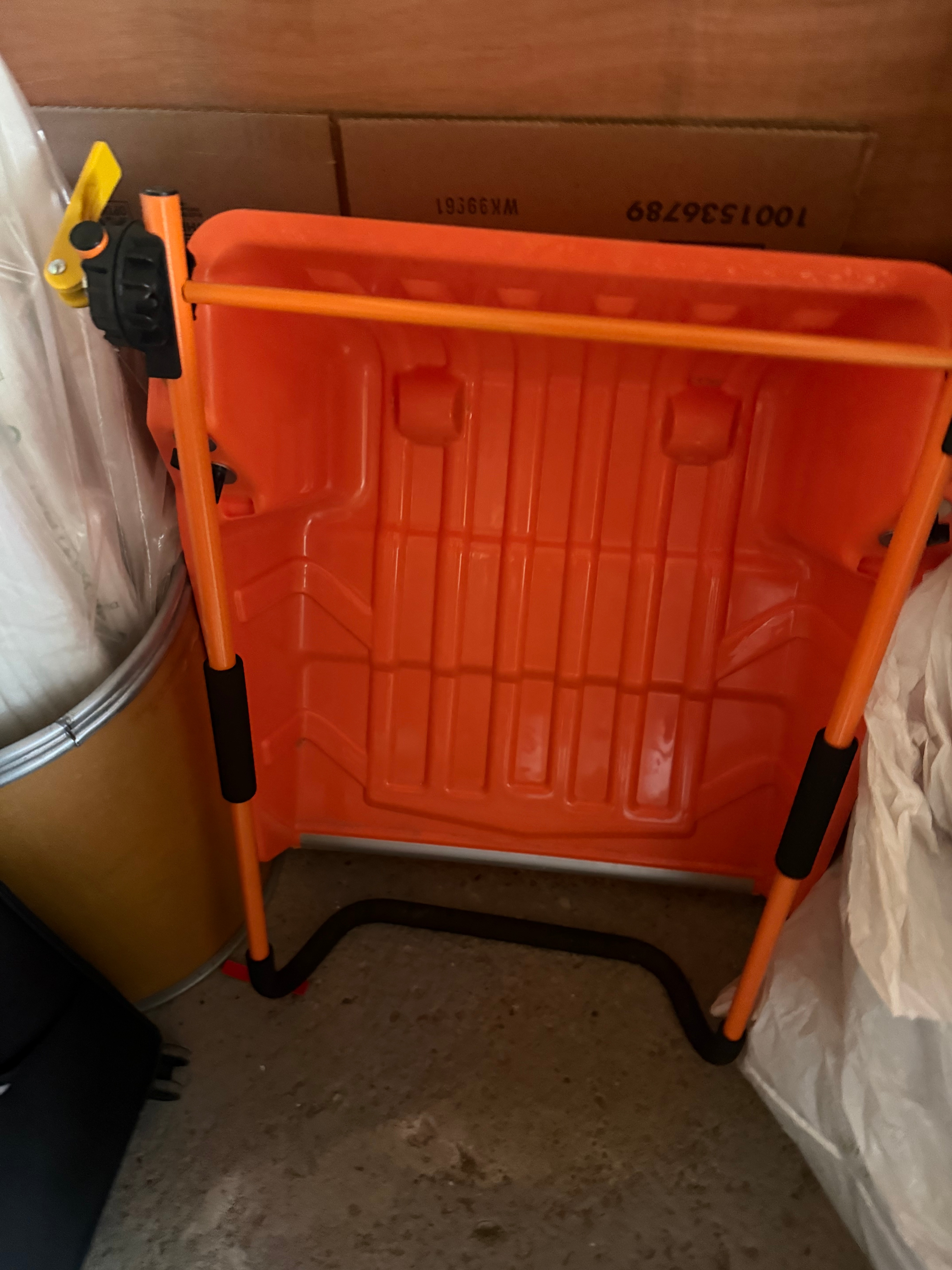 Heavy Duty Snow Pusher Shovel / Large Sleigh Shovel with Wheels