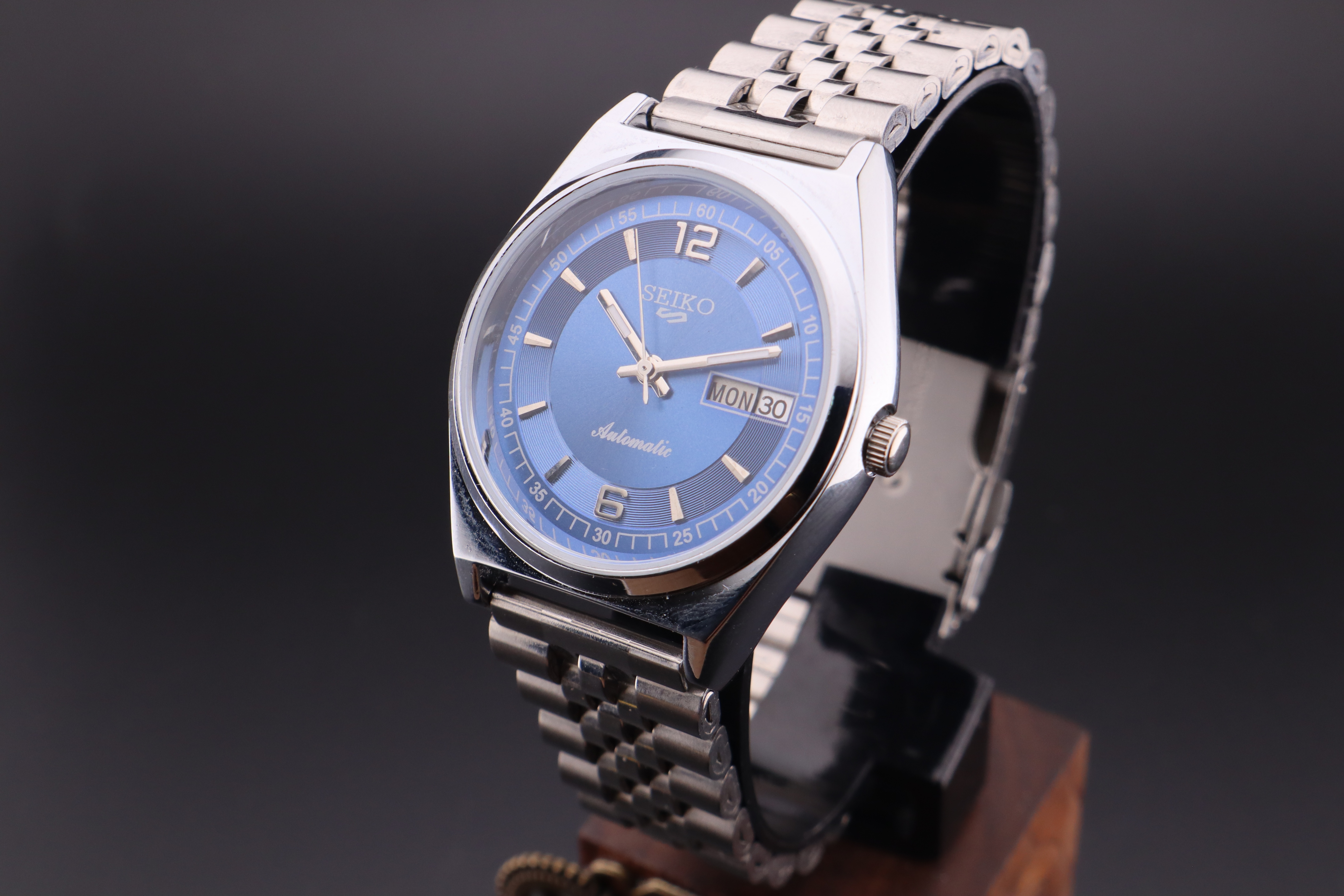 Vintage Seiko 5 Automatic 6309A Men's  Watch D&D- Japan Made - photo 3