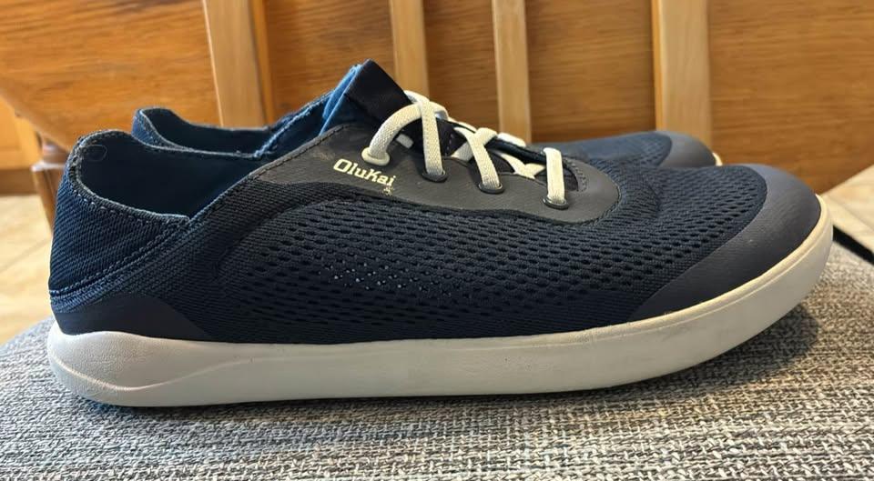 Like New OluKai Moku Pai Navy Slip on Sneakers size men’s 8.5 - photo 4
