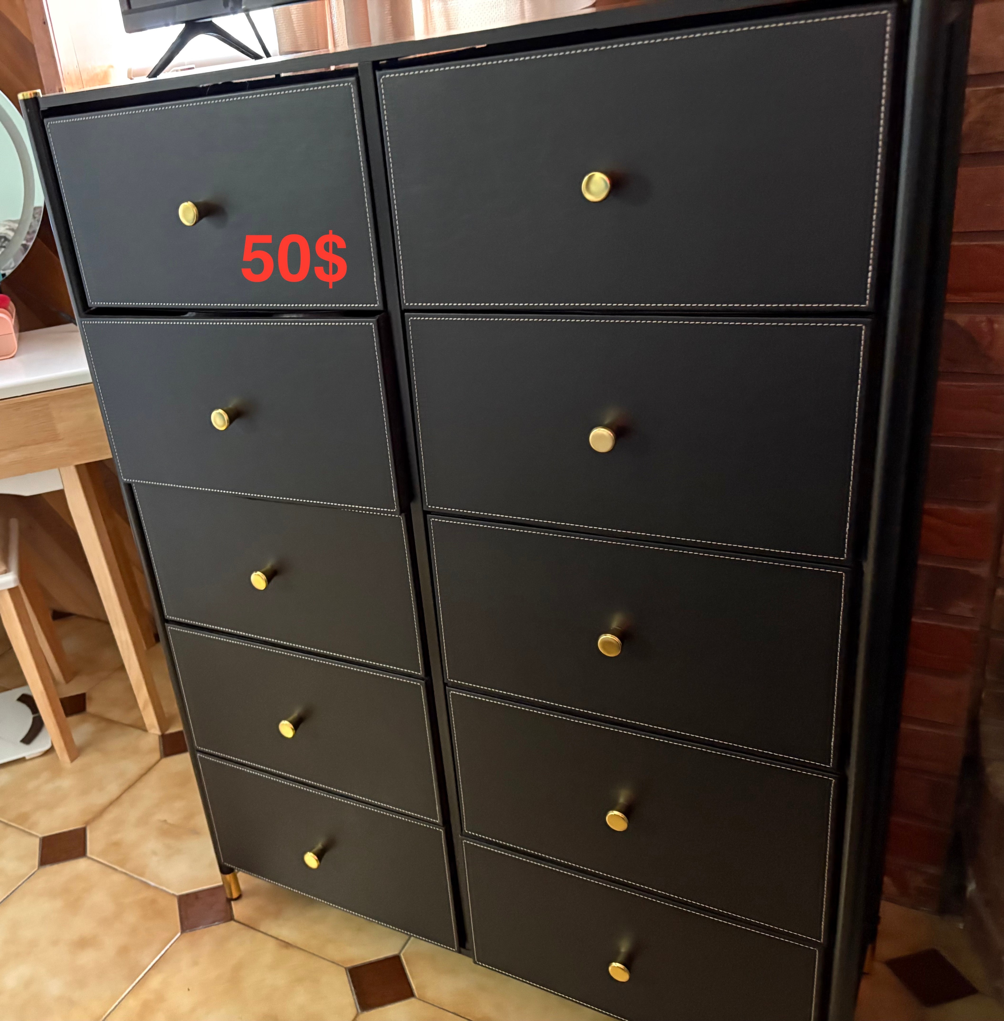 10-drawer cabinet