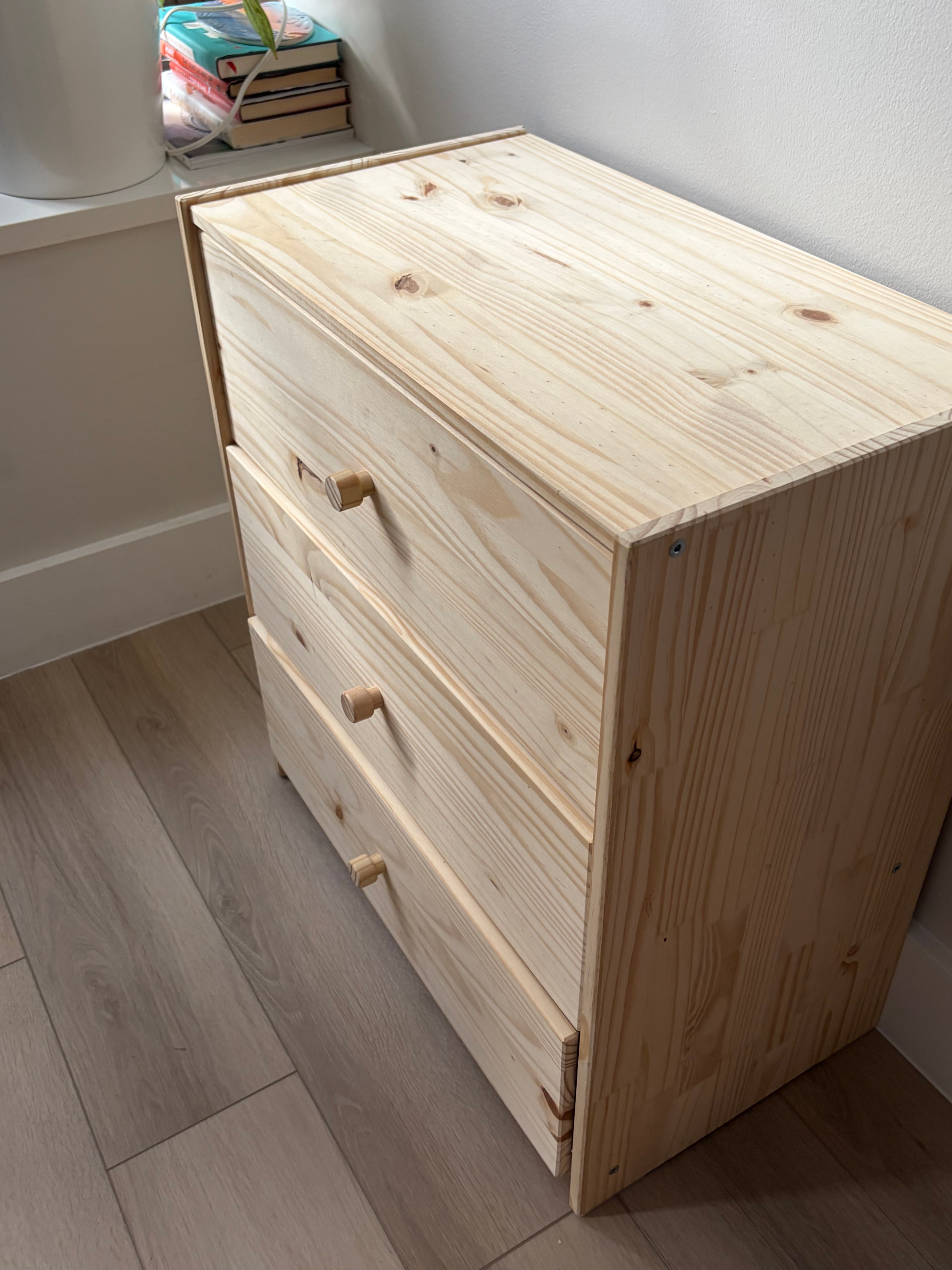 3-drawer dresser - photo 2