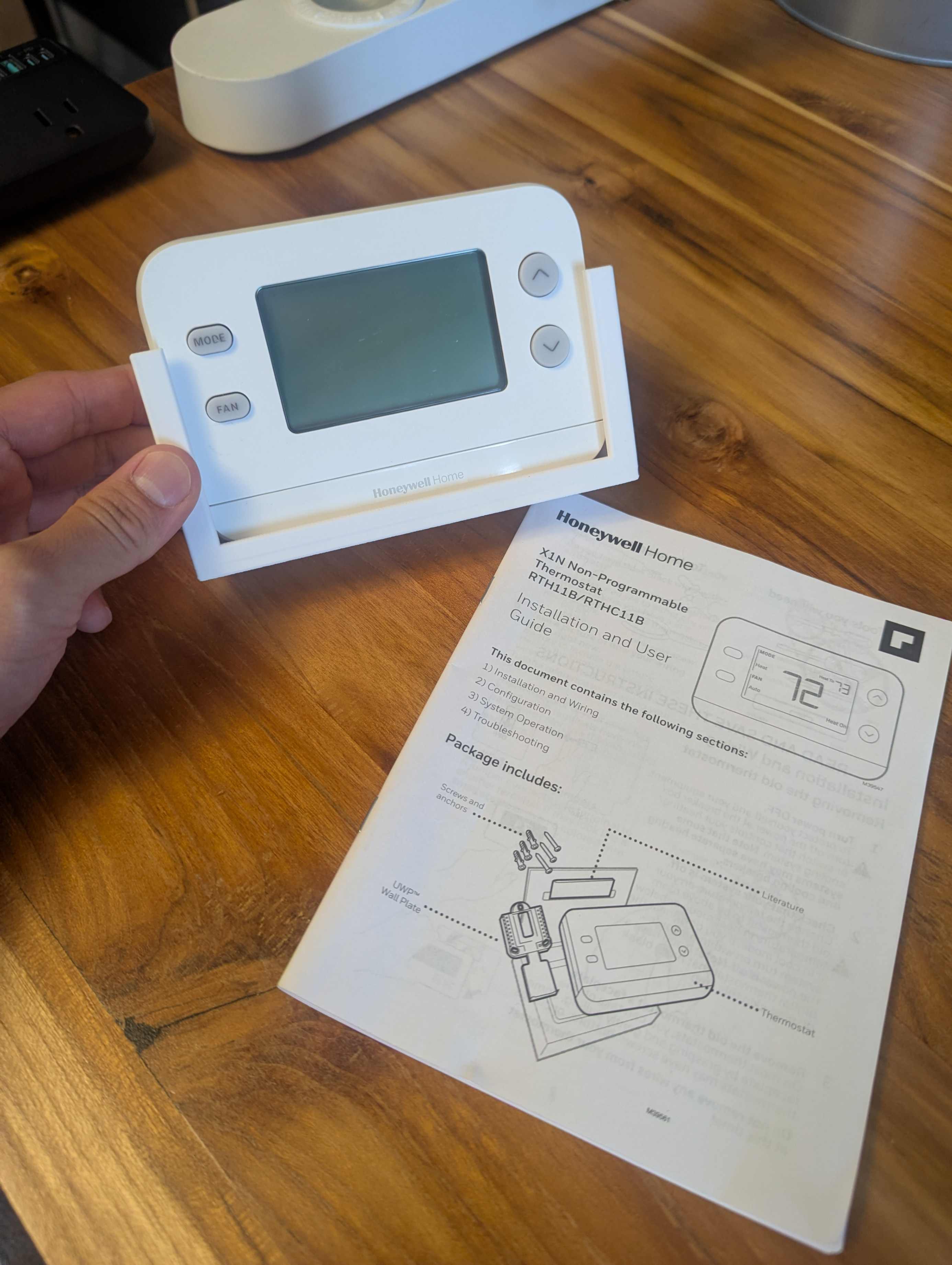 Honeywell X1N Thermostat