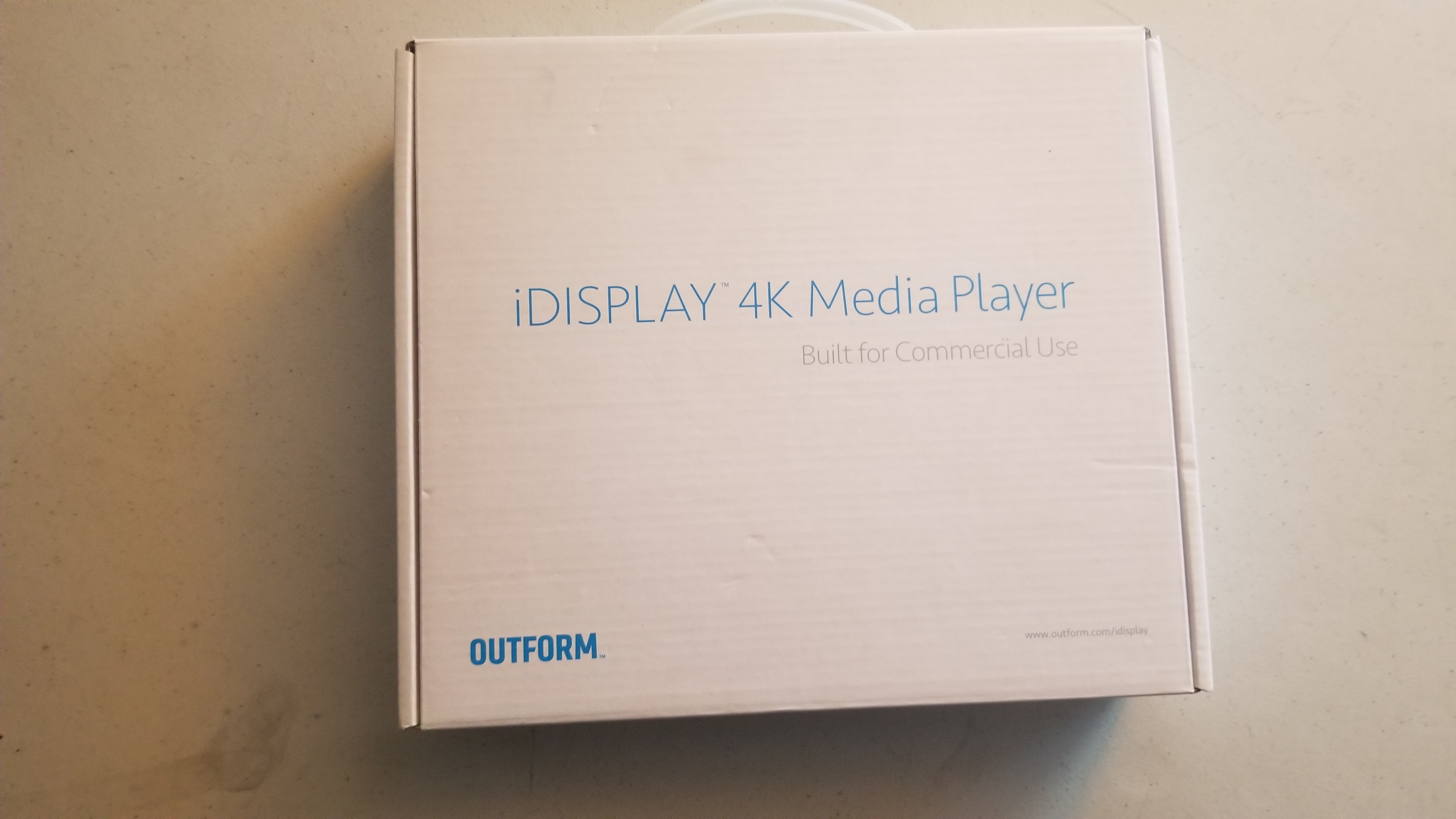 OUTFORM iDISPLAY 4K Media Player UIM200B-B21 Black