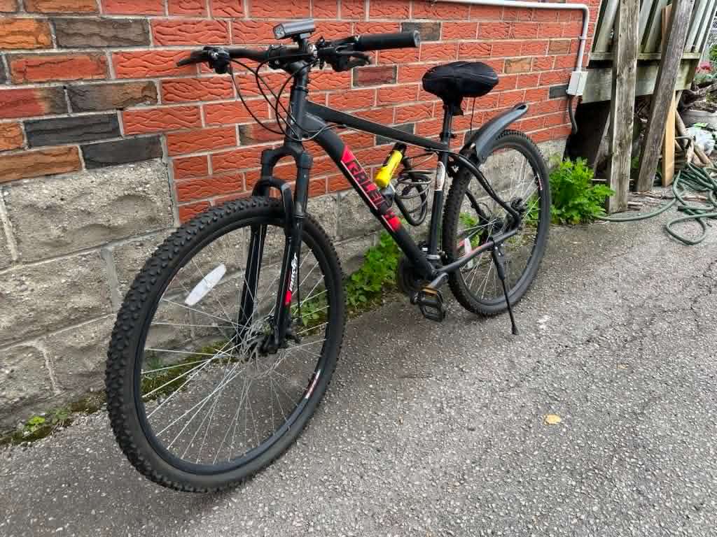 Raleigh Mountain Bike with Kryptonite Lock and Bike Light - photo 2