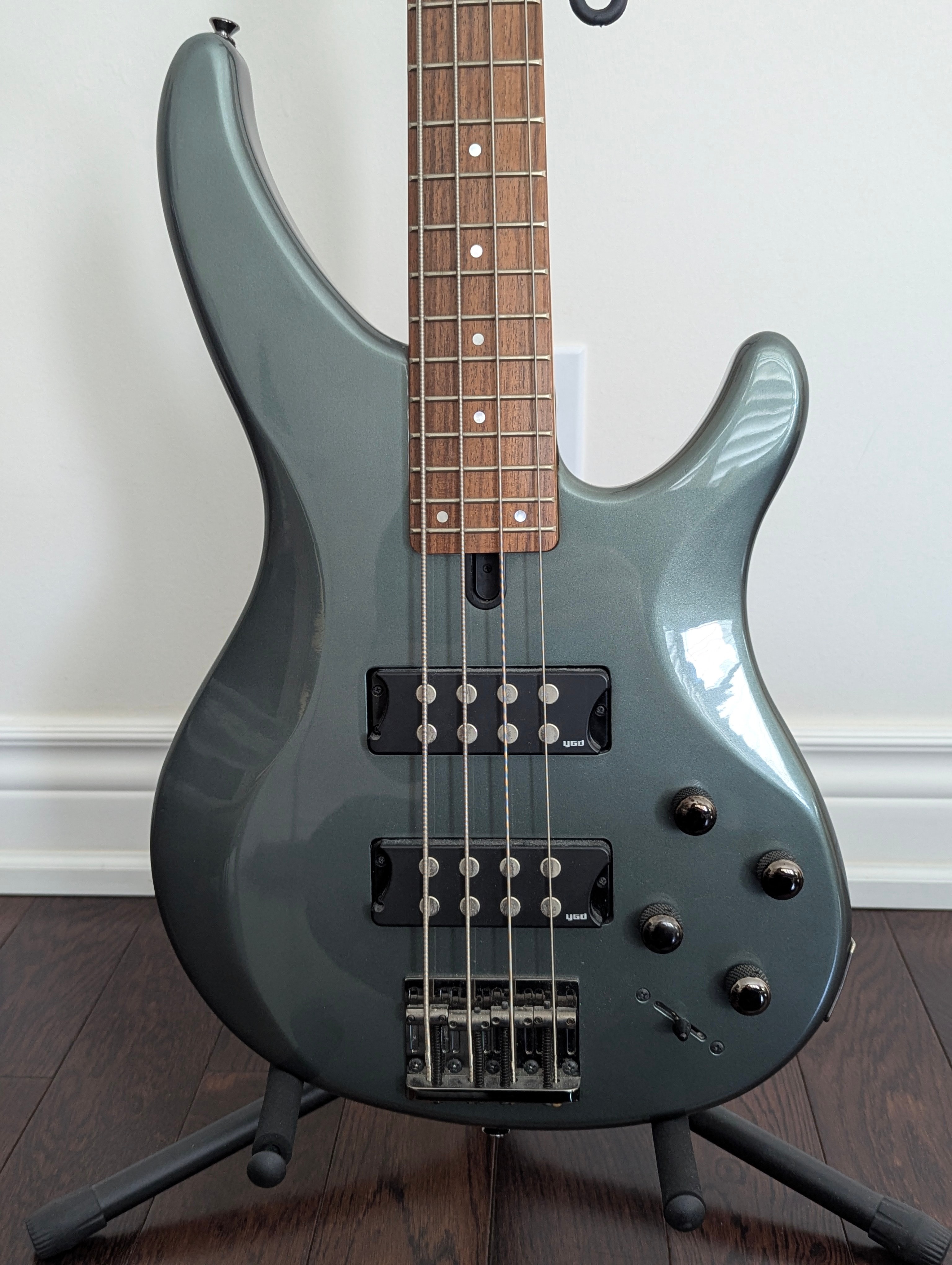 Yamaha TRBX304 Bass (Bass only) - photo 3