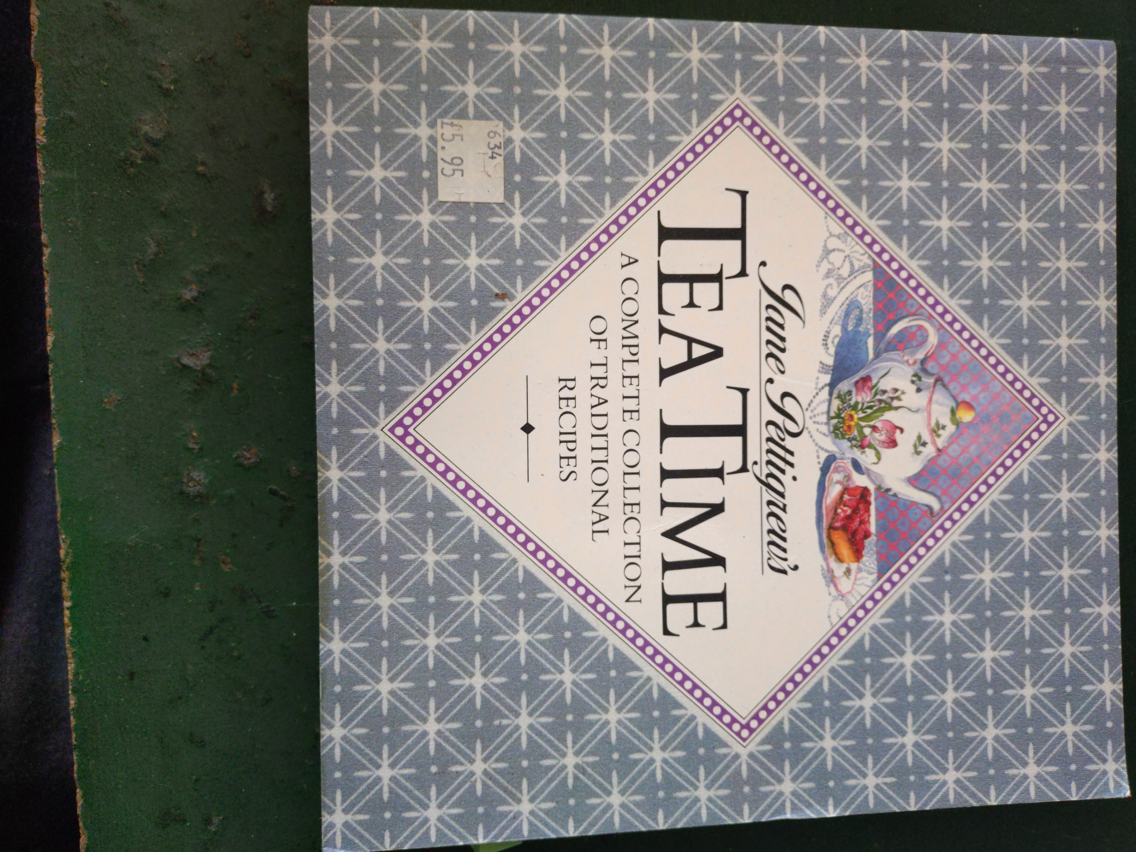 Vintage Cookbook & Entertaining Book Bundle - photo 5