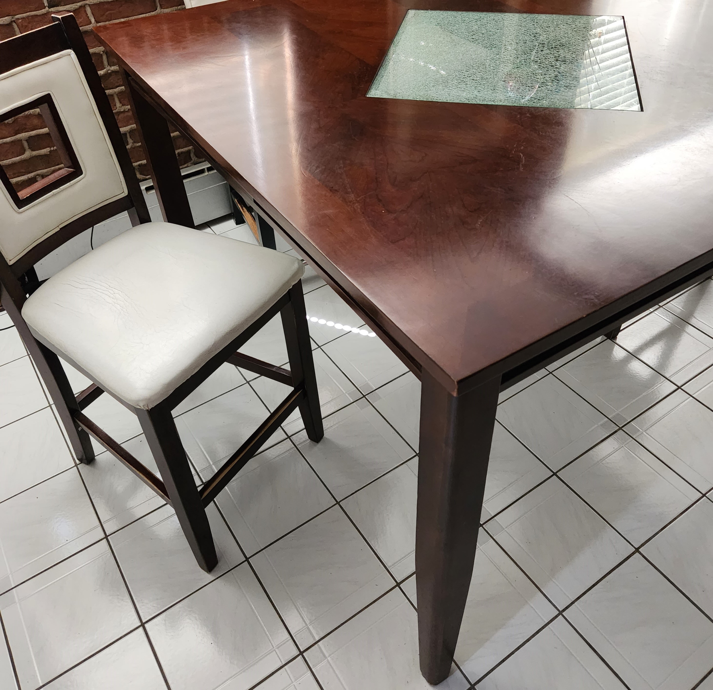 Pub Style Table and Chairs set