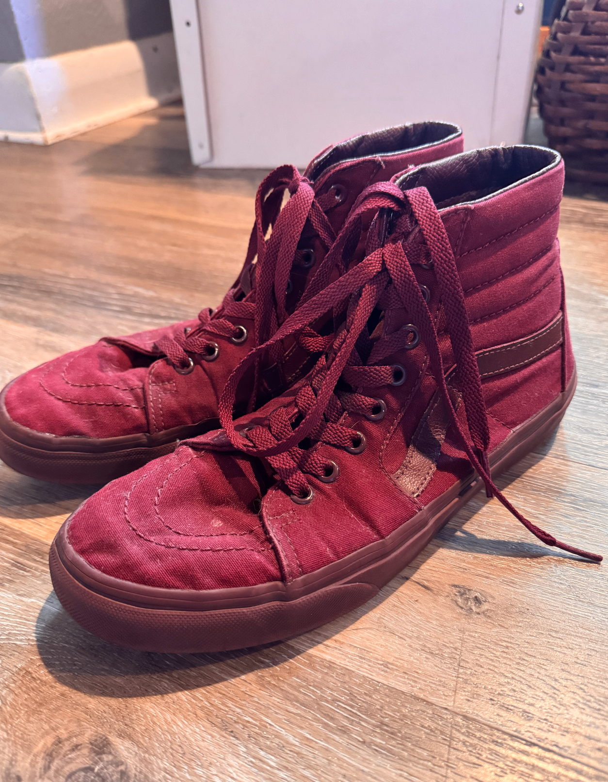 Women's High Top Vans (Maroon / Size 9.5) - photo 4
