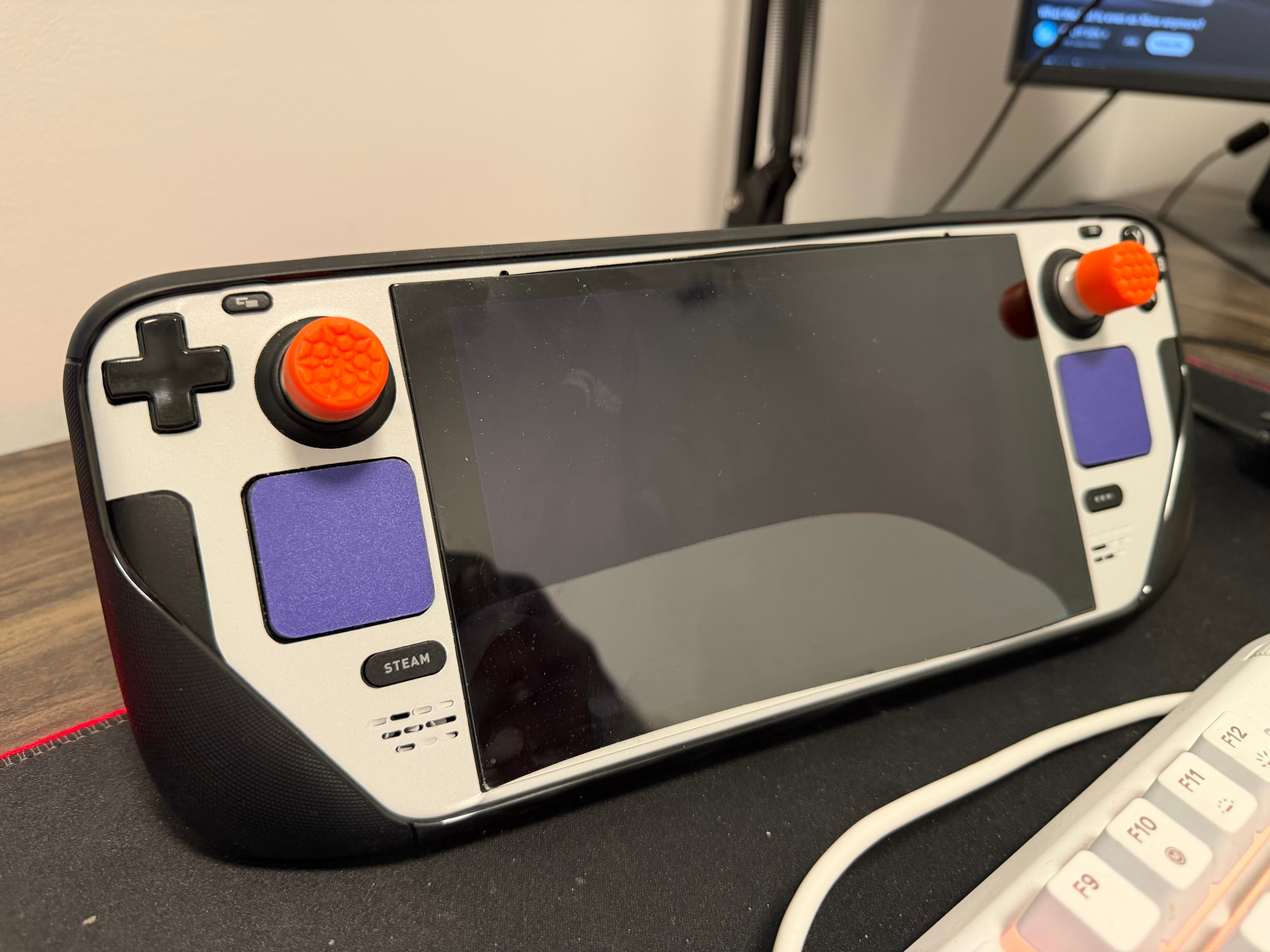 Valve 256GB LCD Steam Deck System