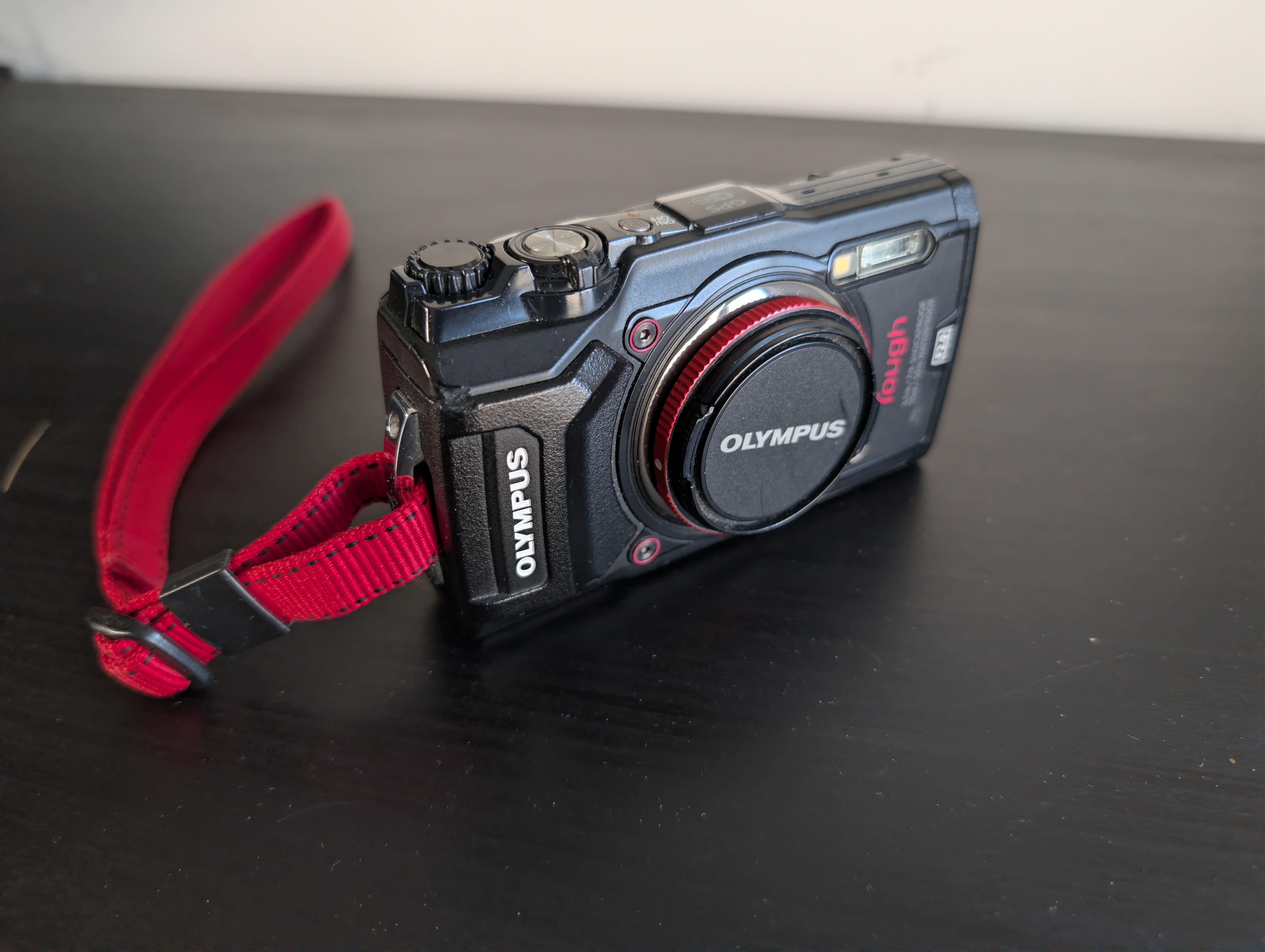 Olympus TG-5 Tough Camera Bundle + 3 Batteries + Lens