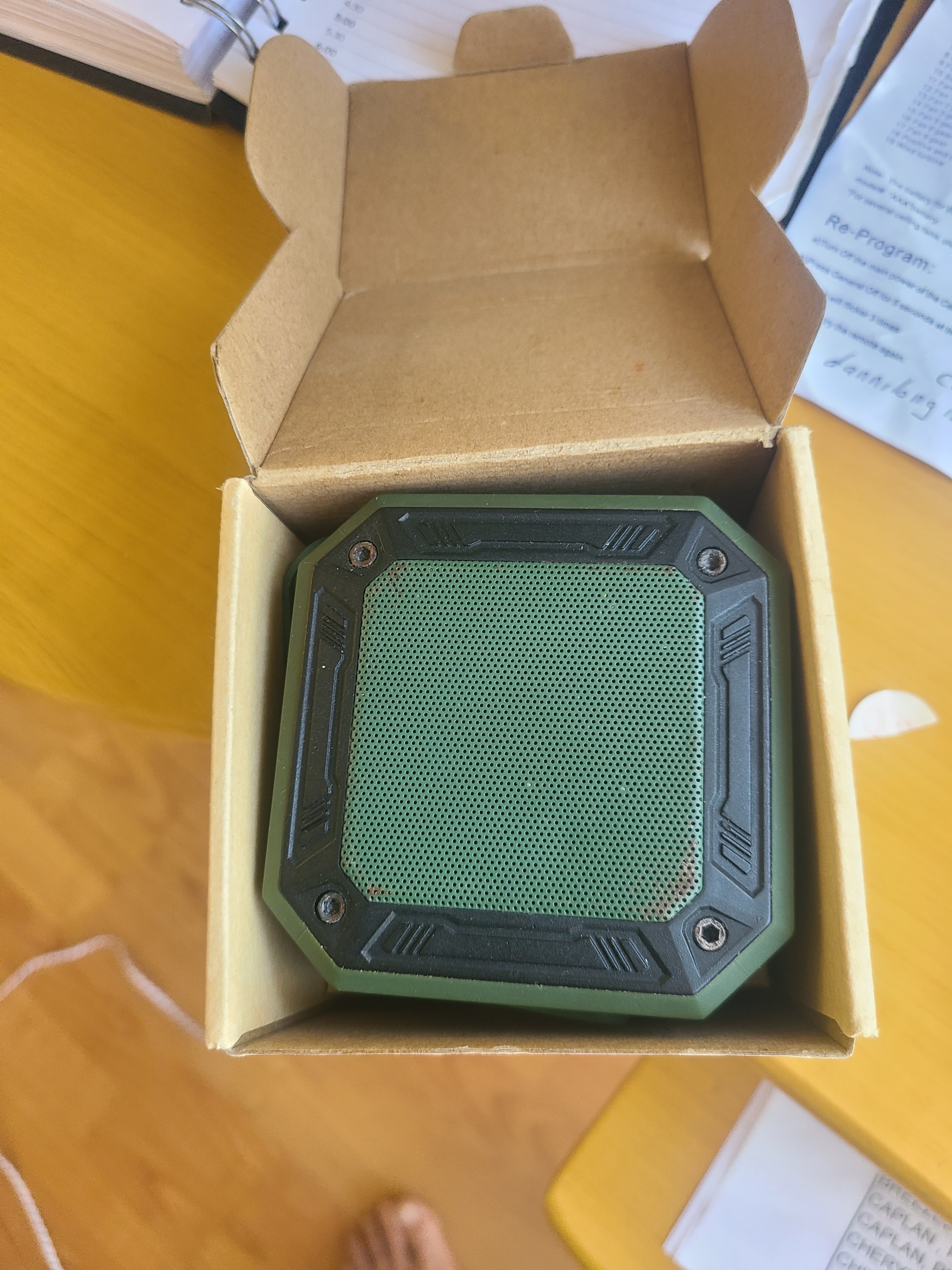 MIXC MAX WATERPROOF WIRELESS BLUETOOTH SPEAKER - photo 4
