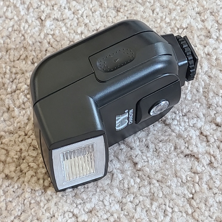 YinYan CY-20 Mini Flash Universal Speedlite - photo 4