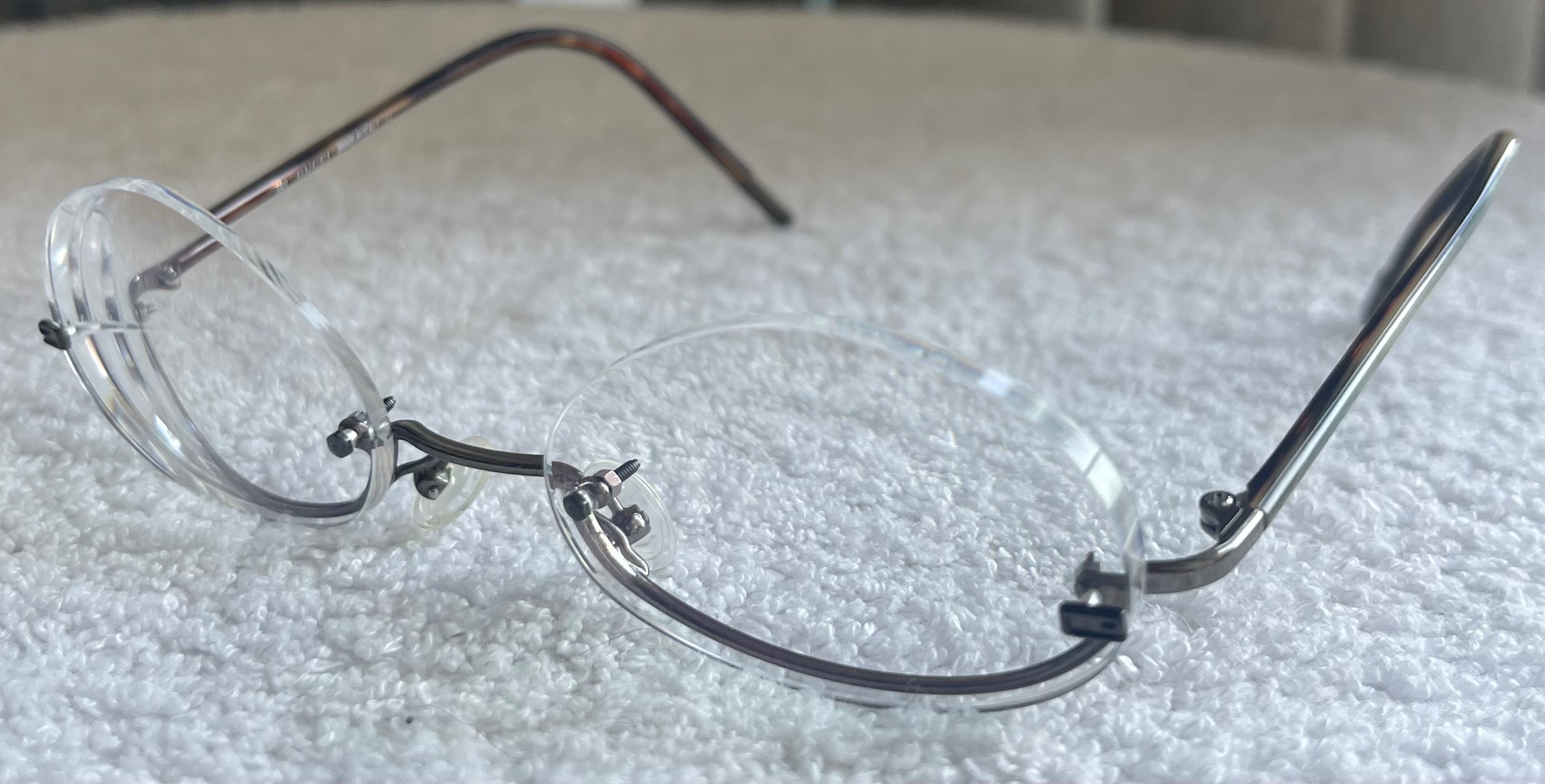 Vintage Gucci Tortoiseshell Designer Frames (GG 2692)