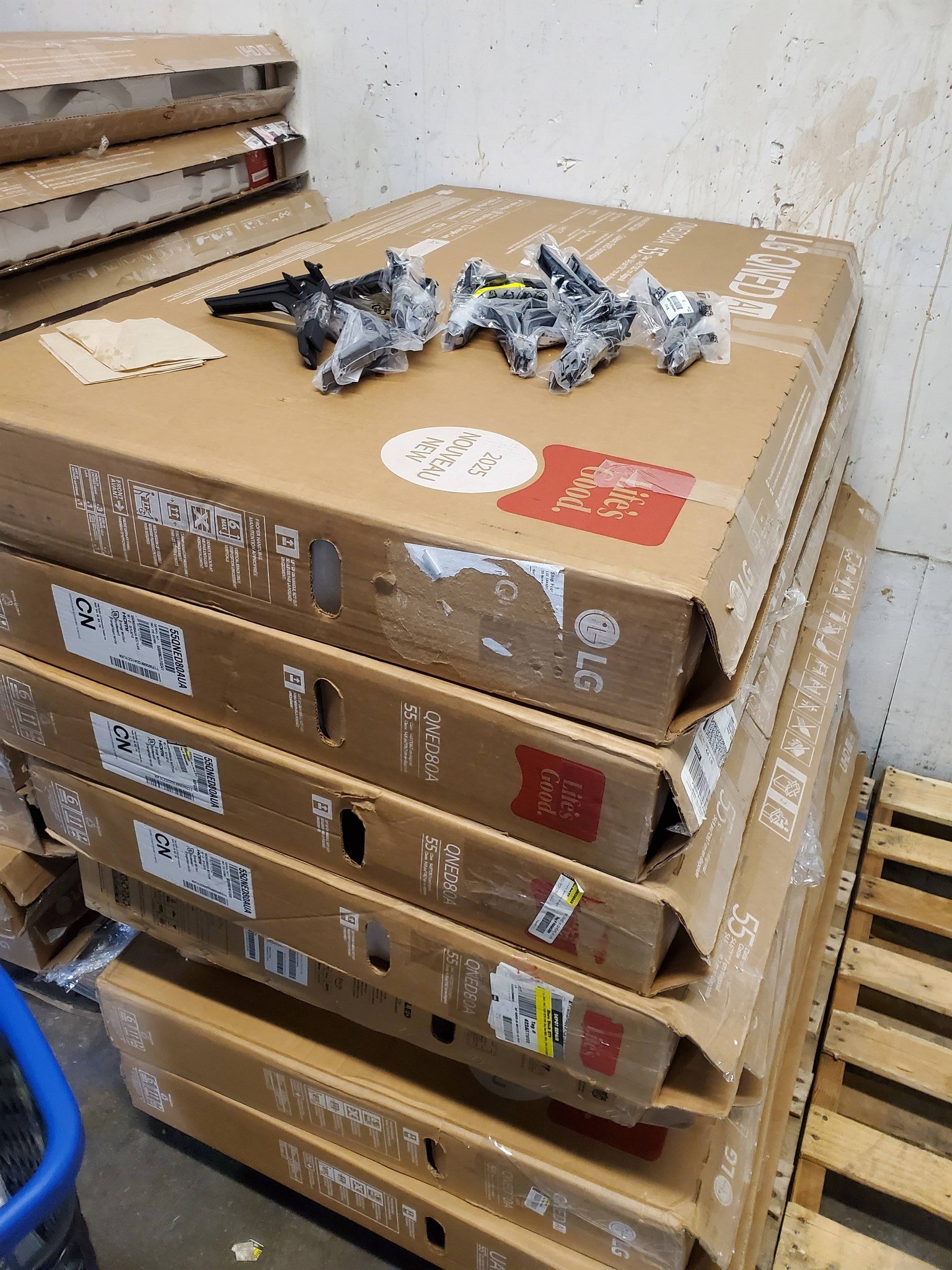 20 PCs TV LOT – FOR PARTS ONLY! - photo 2