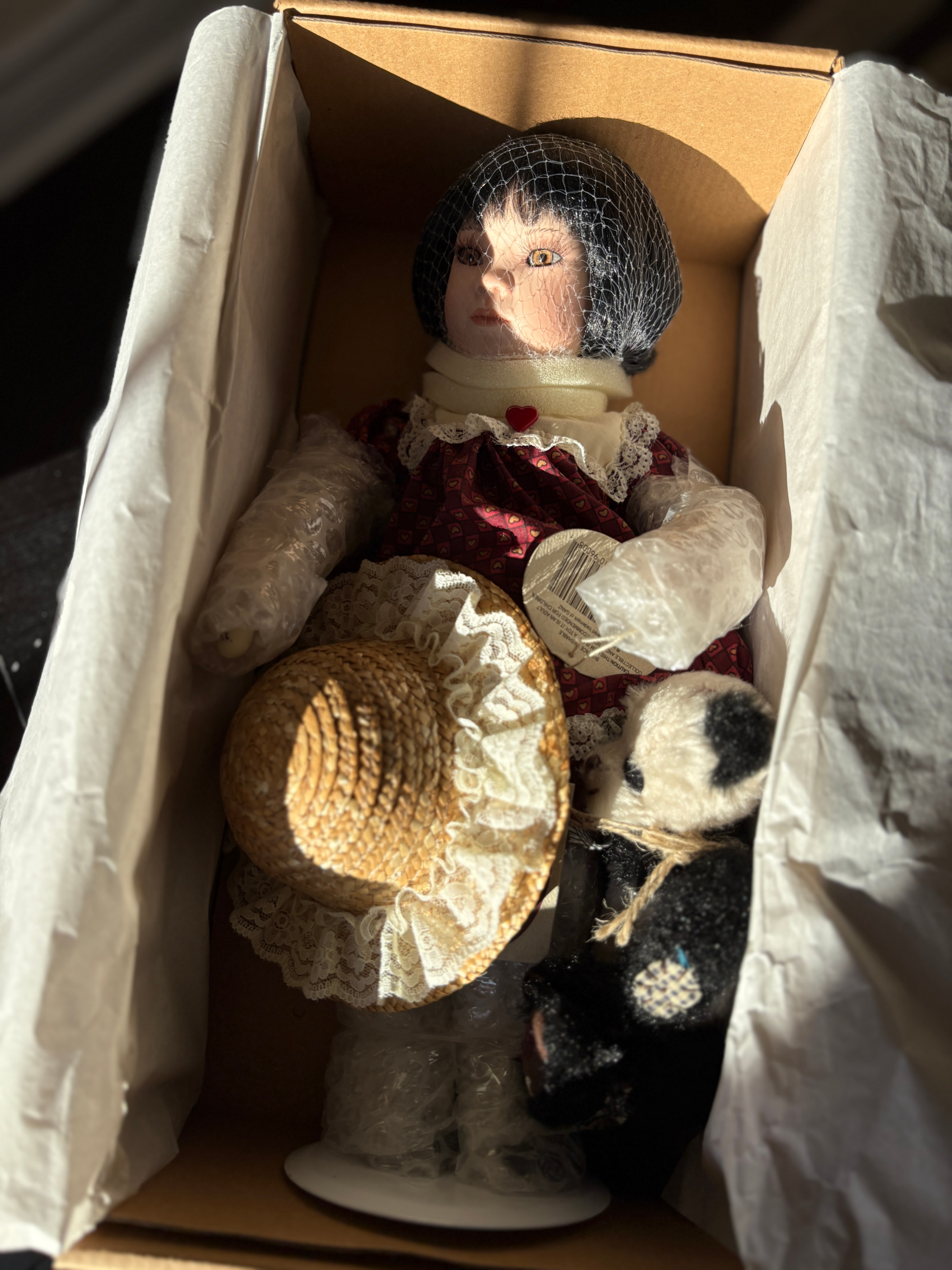 Vintage Cottage Collectibles Ali Porcelain Doll
