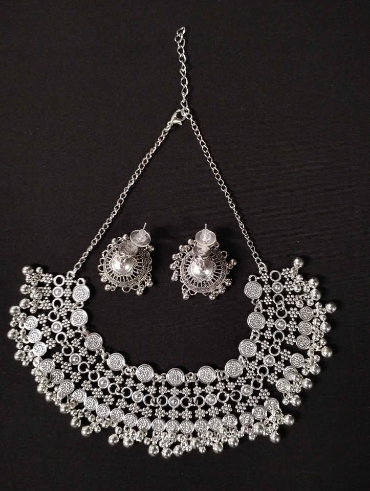 Silver Metal Choker Necklace and Earring Set