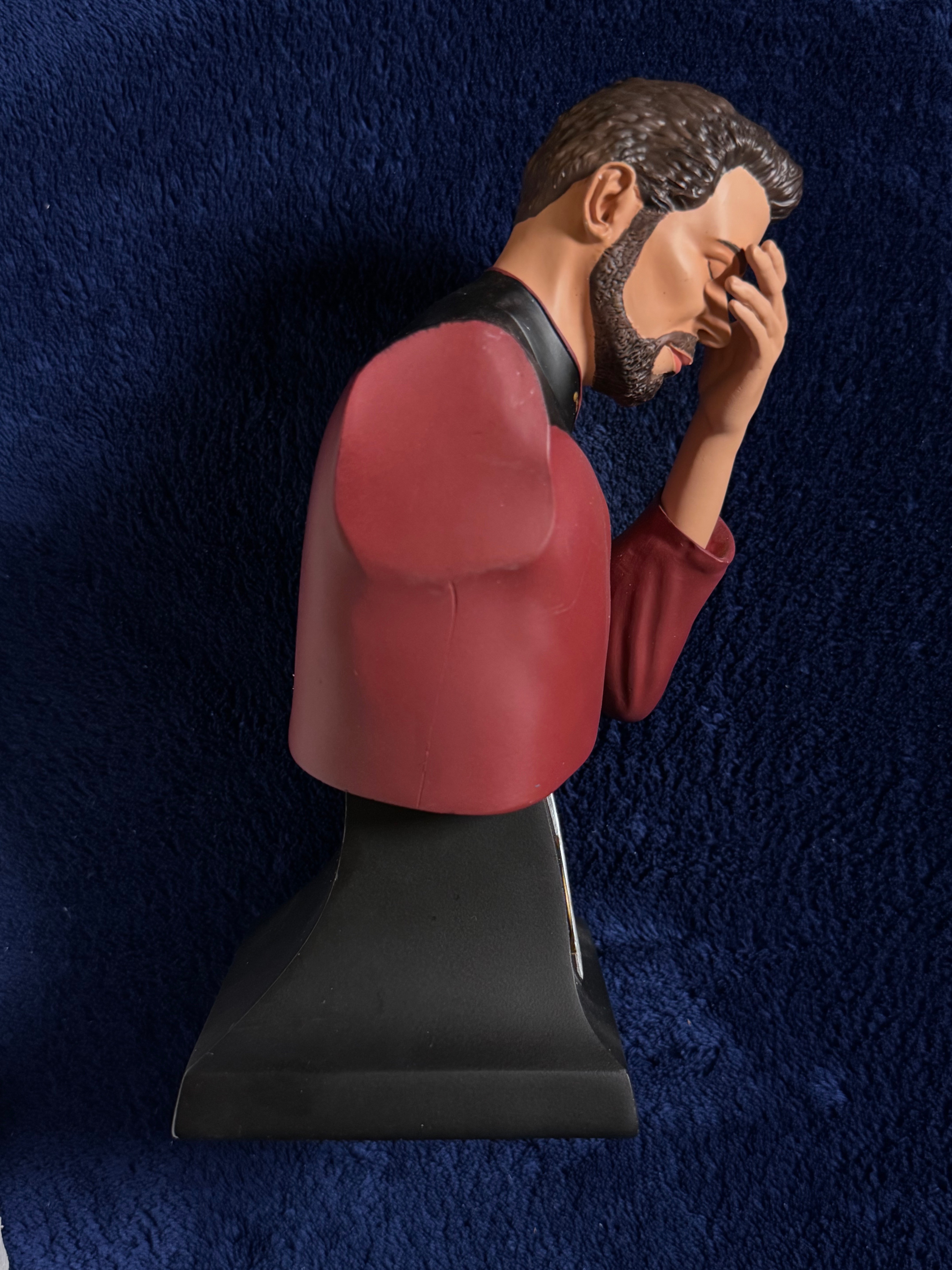 Star Trek Icon Heroes 2020 Convention Excl. Riker Facepalm Bust - photo 5