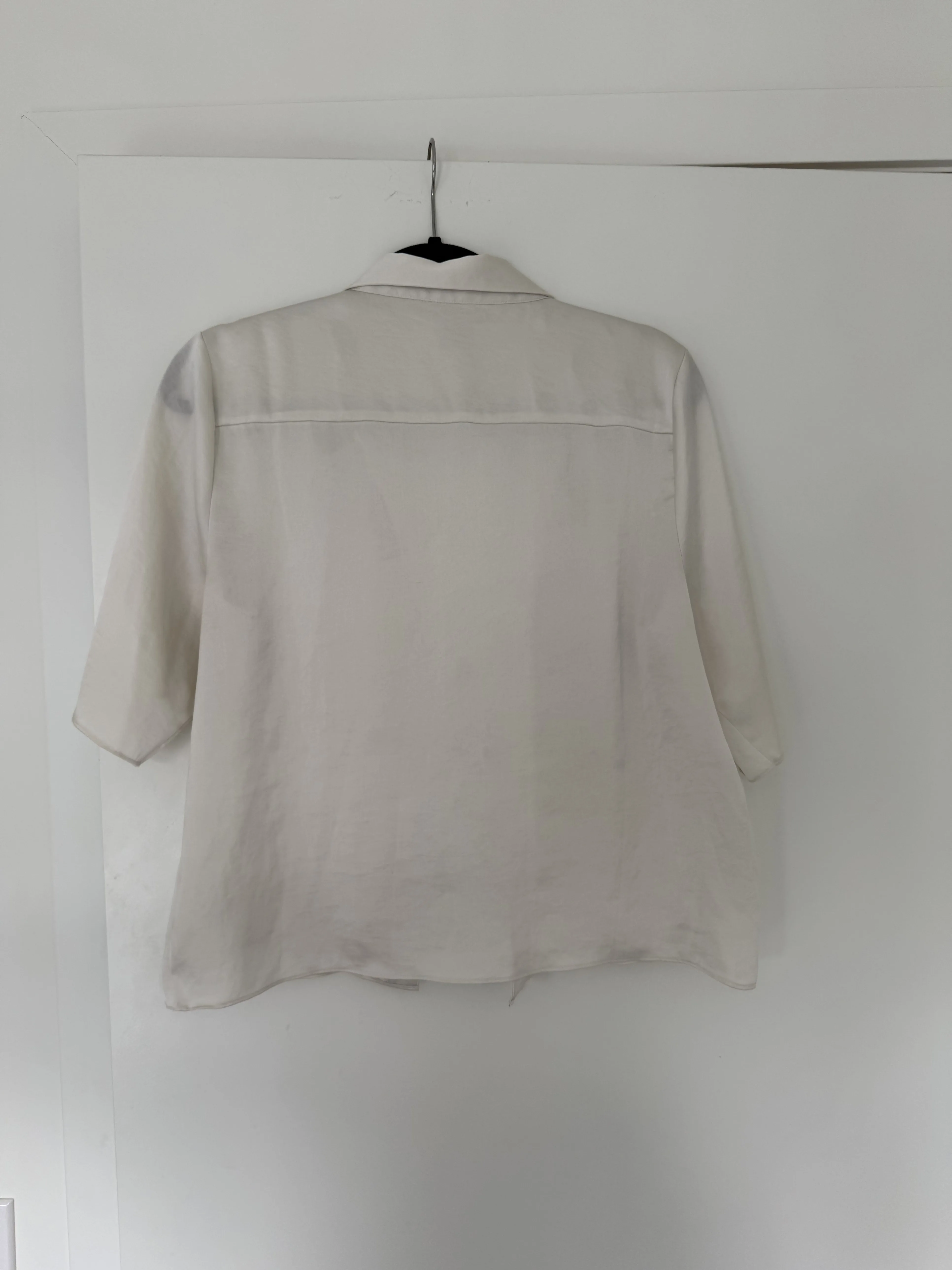Wilfred / Aritzia Pearle Blouse (Size M) - photo 2