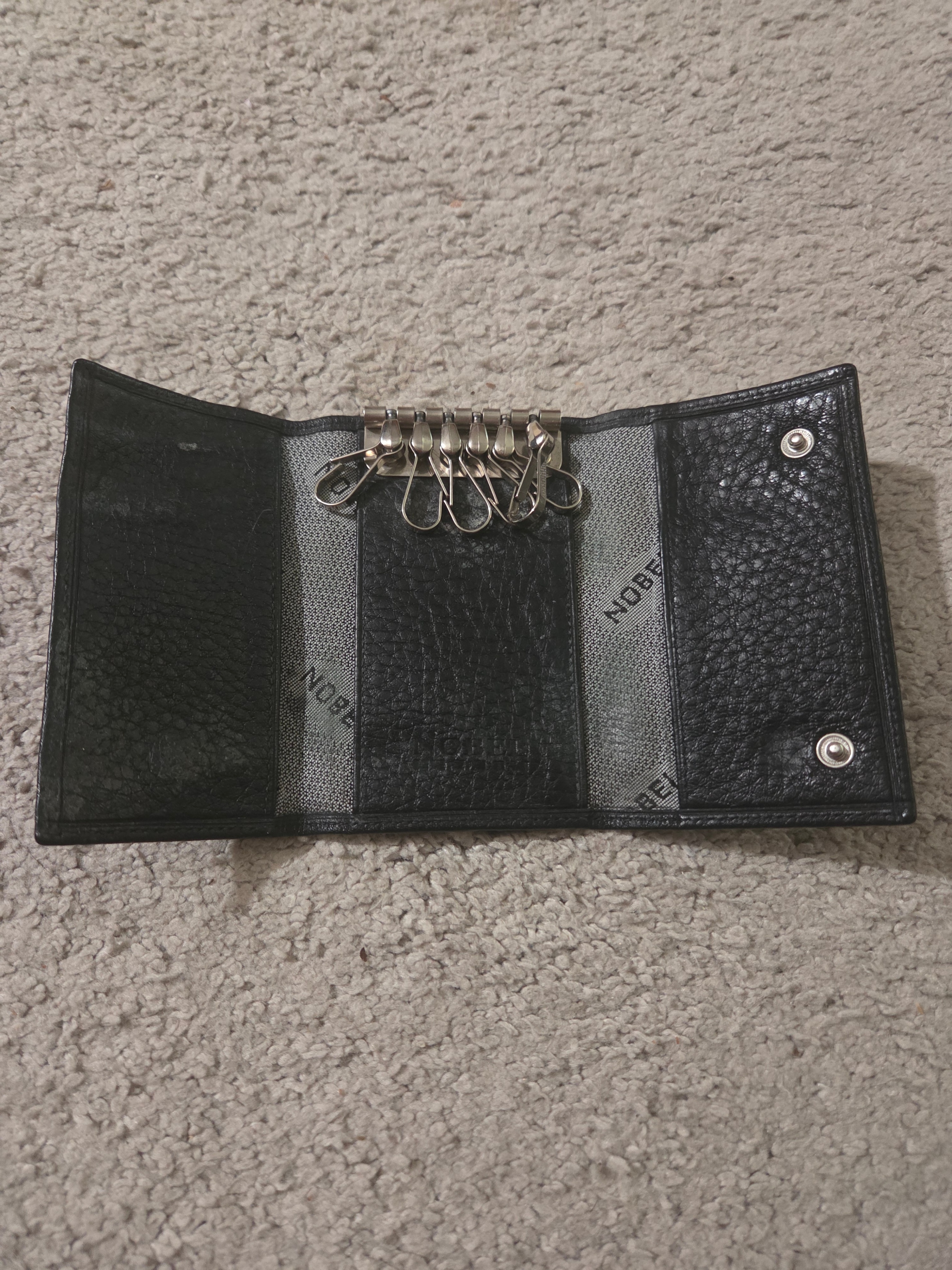 Vintage NOBEL Genuine Leather Key Holder, 6 Hook Pocket Organize