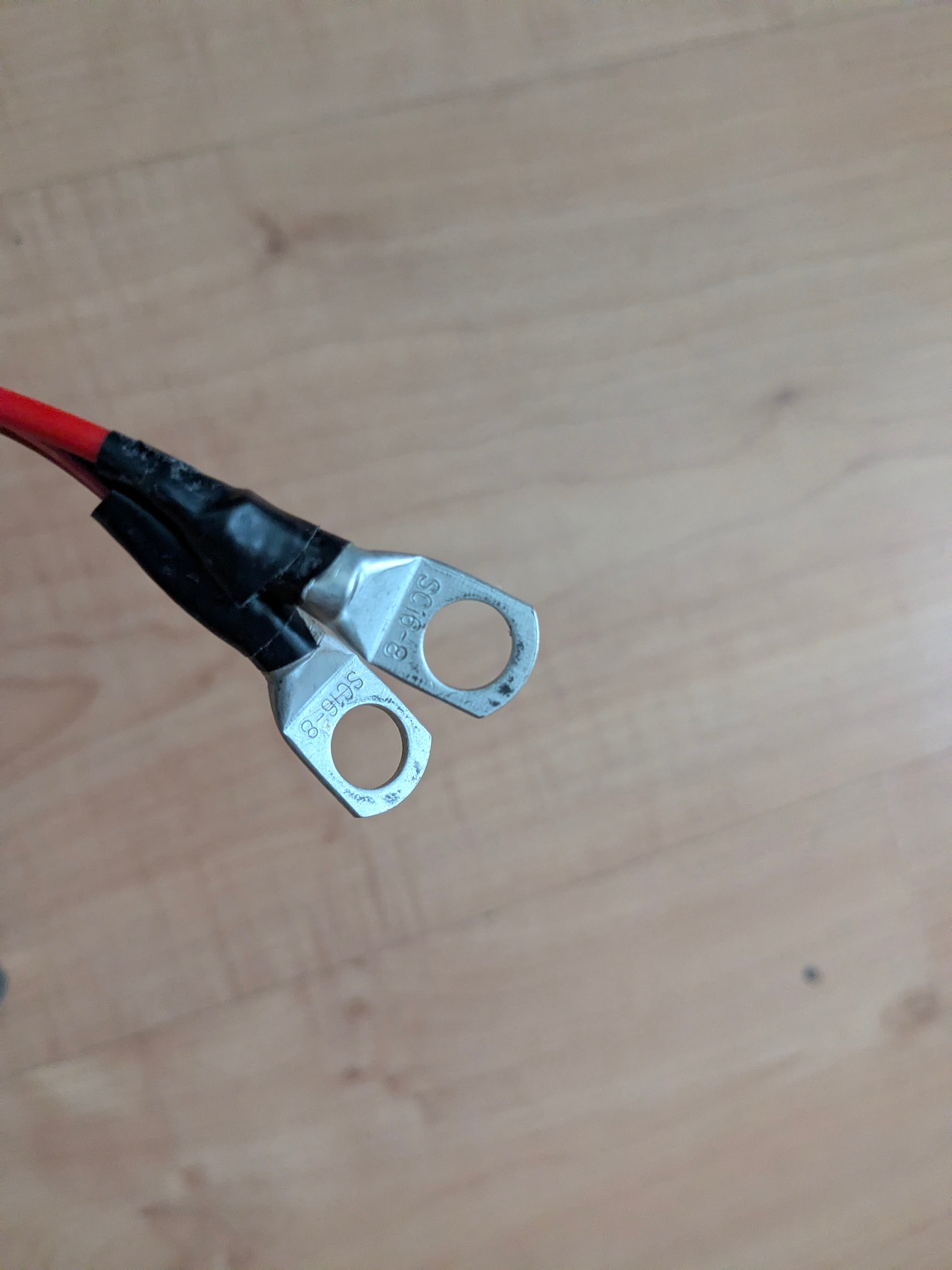FREE: 12v battery socket adapter - photo 3