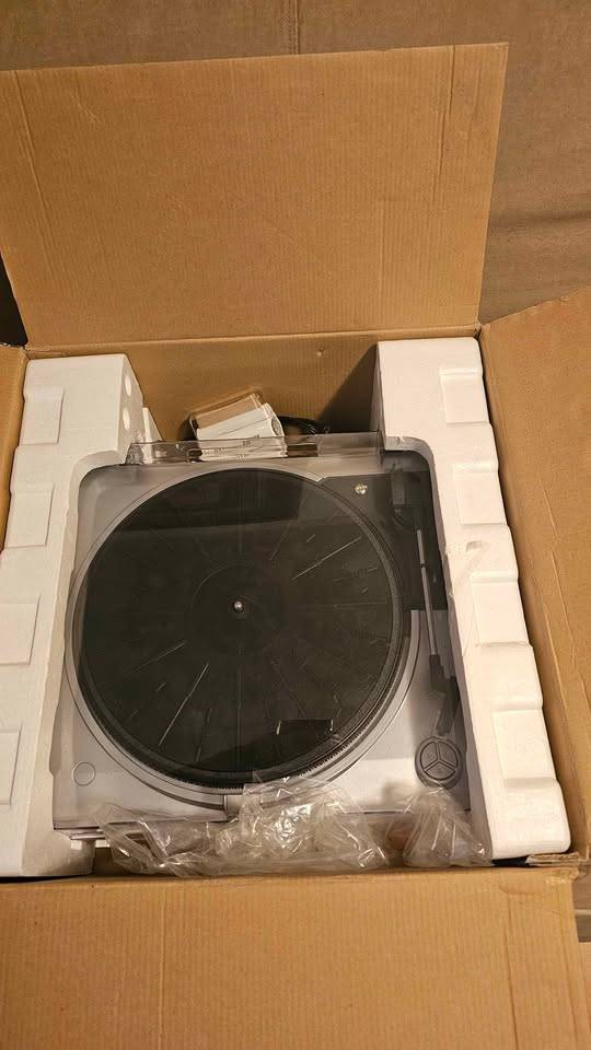 Grace Digital Vinylwriter USB Recordable Turntable