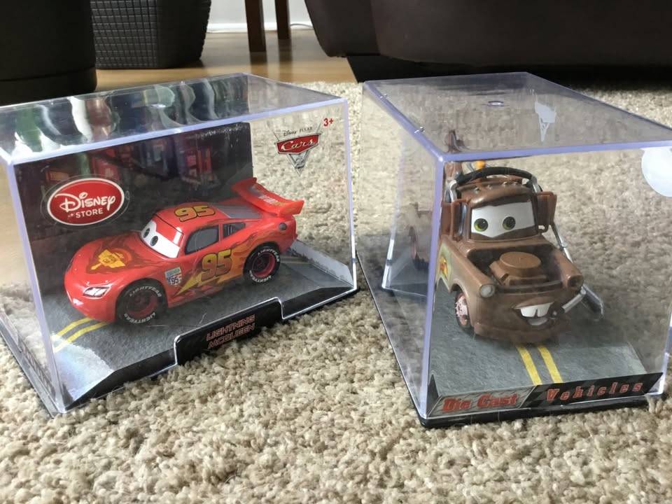 Disney Store Exclusive Pixar Cars Diecast 1:43 in case - photo 3