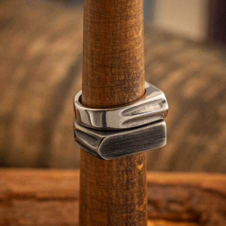 Men's Modern Signet Rings - photo 2
