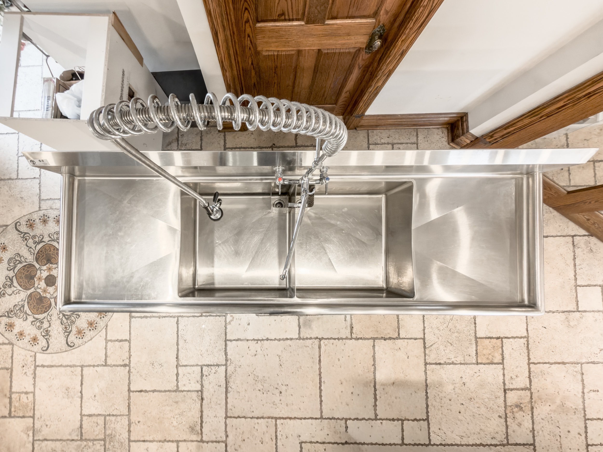 Tarrison Industrial Sink with Faucet and Pre-Rinse (96.5" x 30") - photo 4