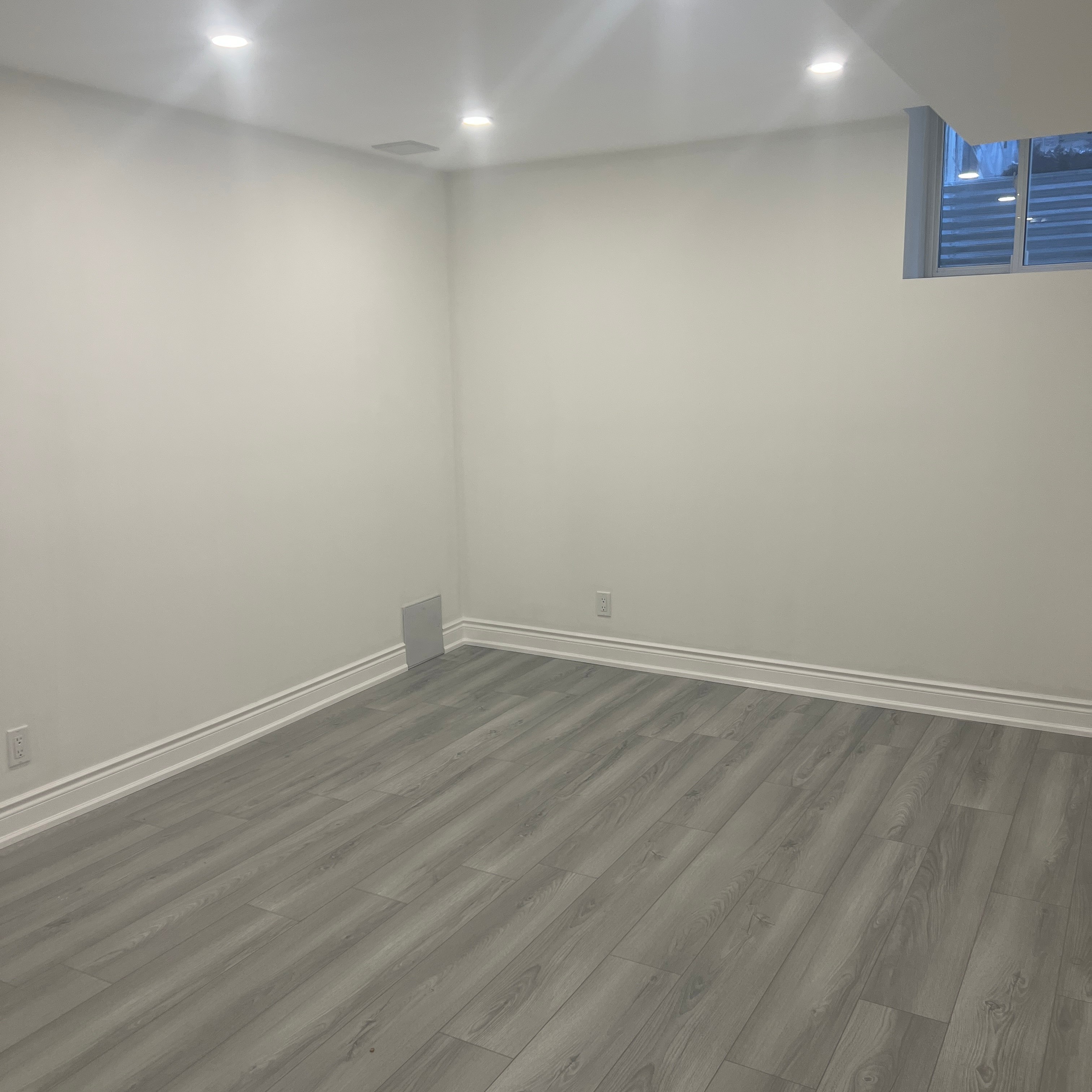 BSMT Apartment for Rent in Markham - photo 4