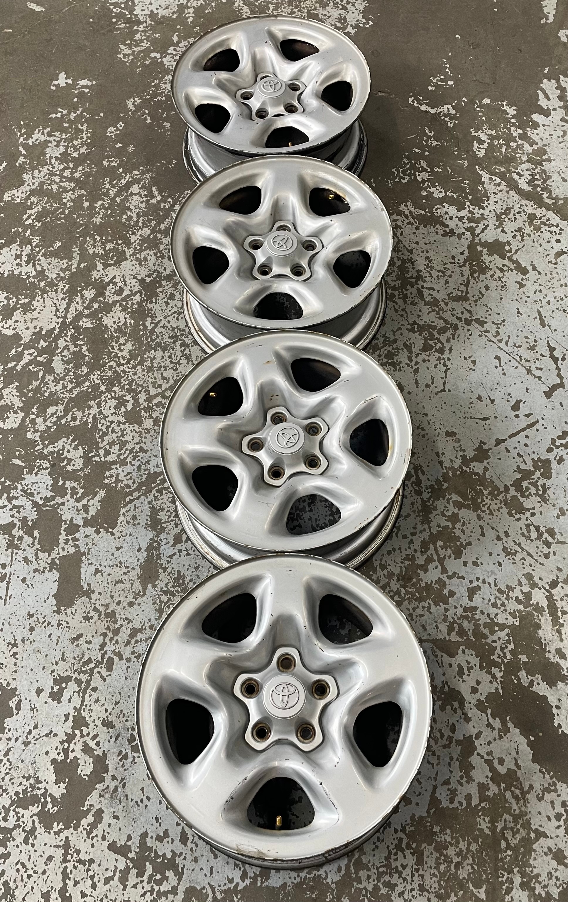 16 Inch Toyota Highlander Rims