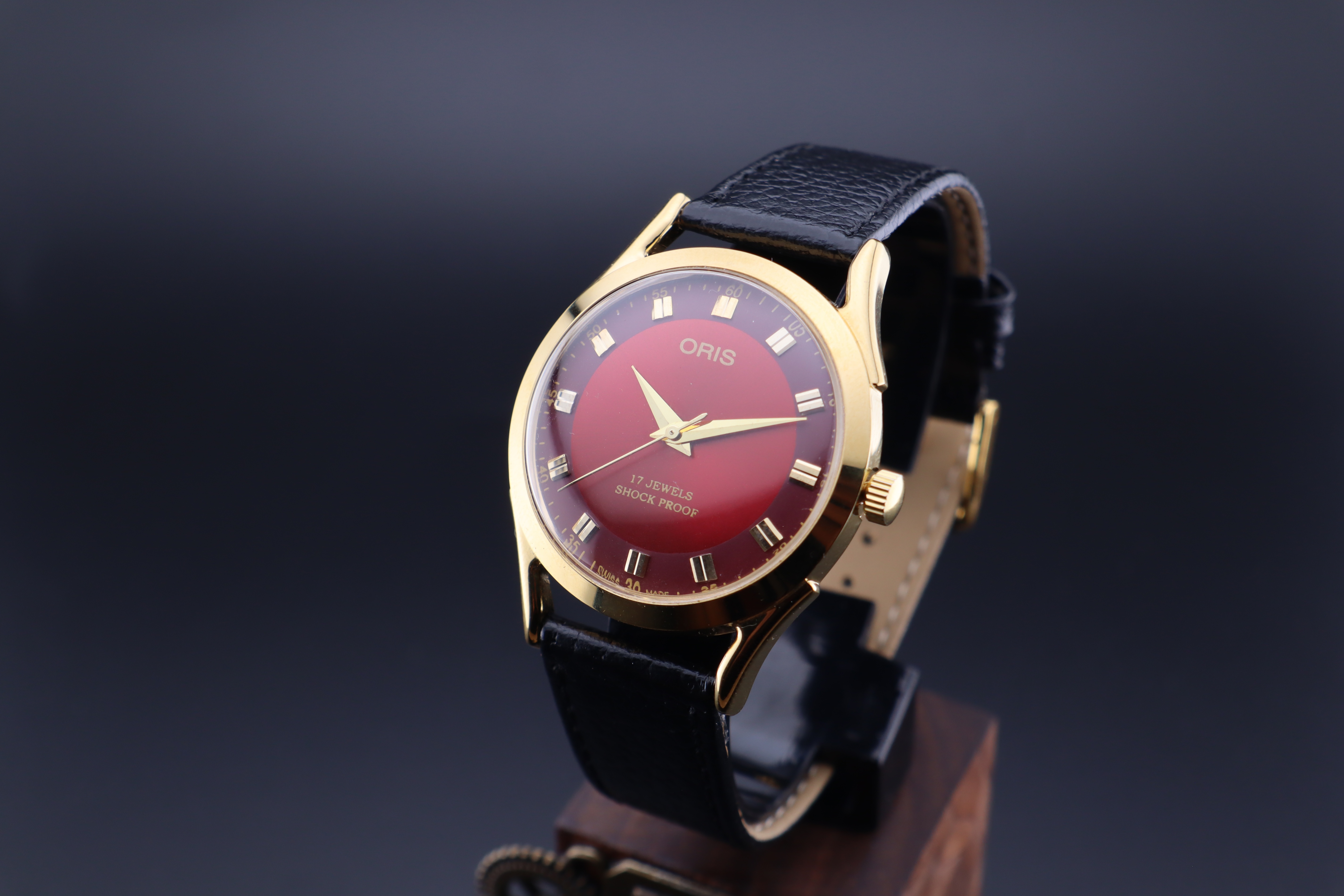 Vintage Oris Swiss ST-96 Hand Wind Mechanical Men's Watch - photo 3
