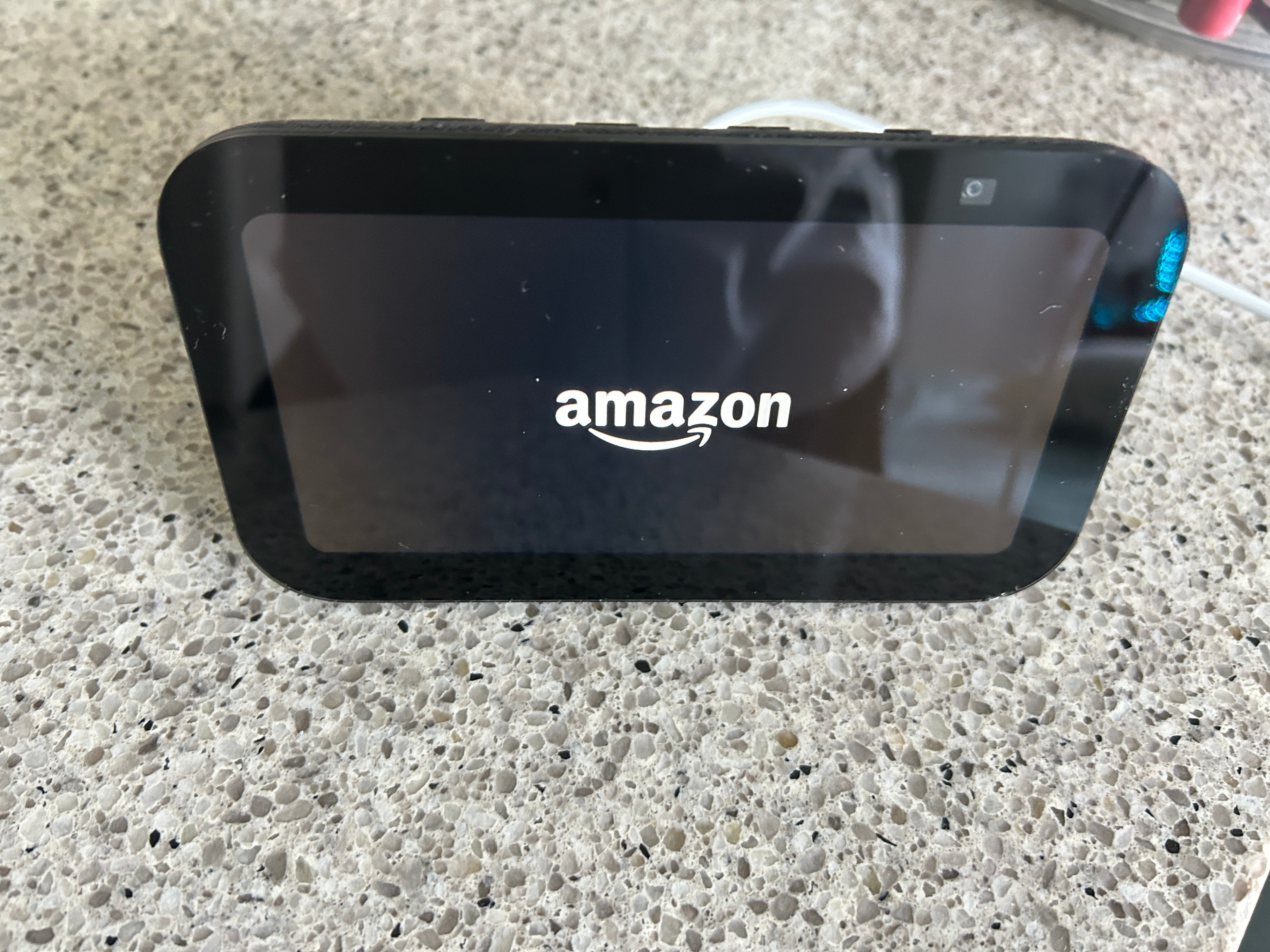 Amazon Echo Show 5 (2nd Gen) - Charcoal - Great Condition! - photo 5