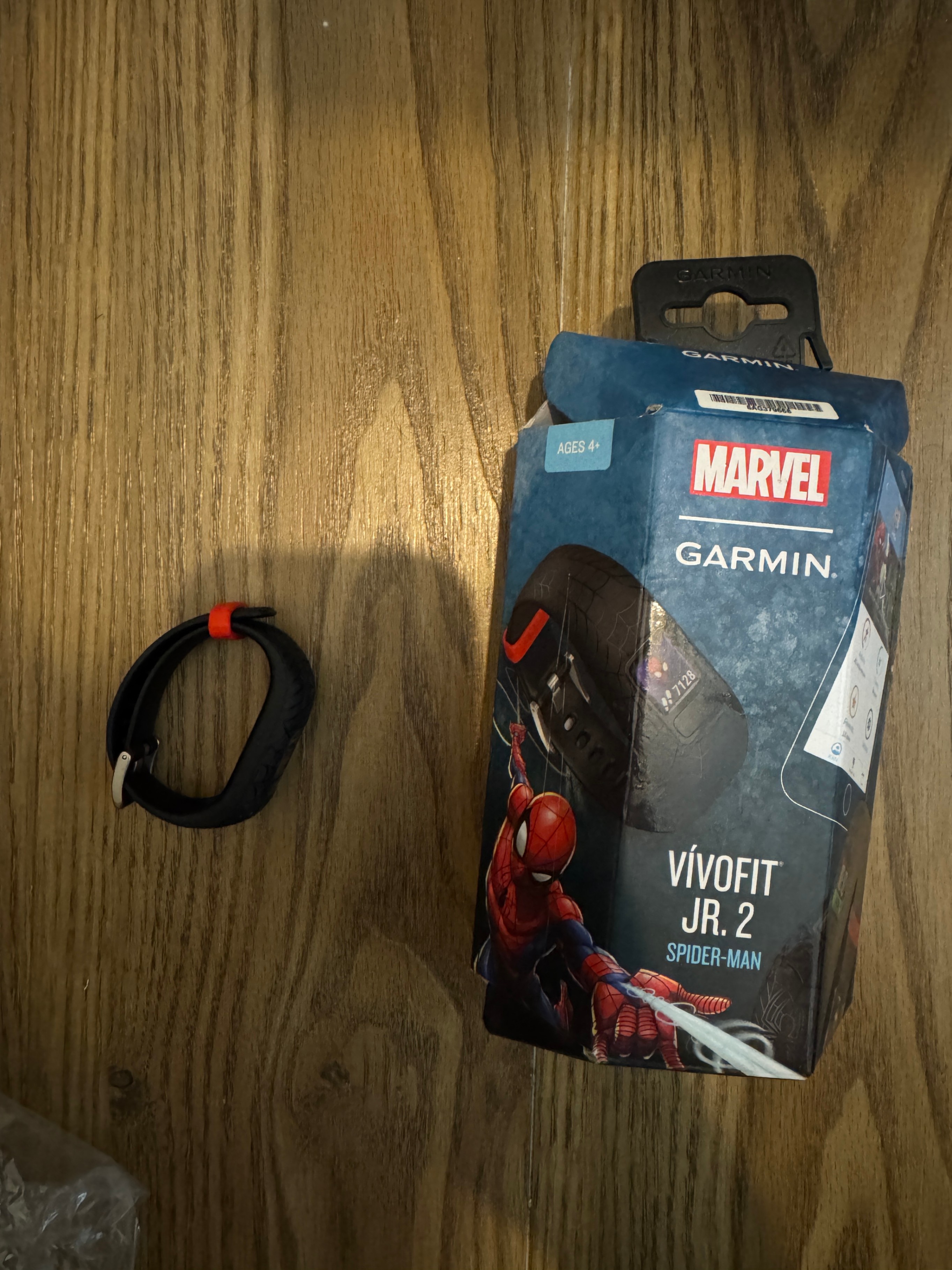 Garmin Vivofit Jr. 2 Spider-Man Activity Tracker for Kids. - photo 2