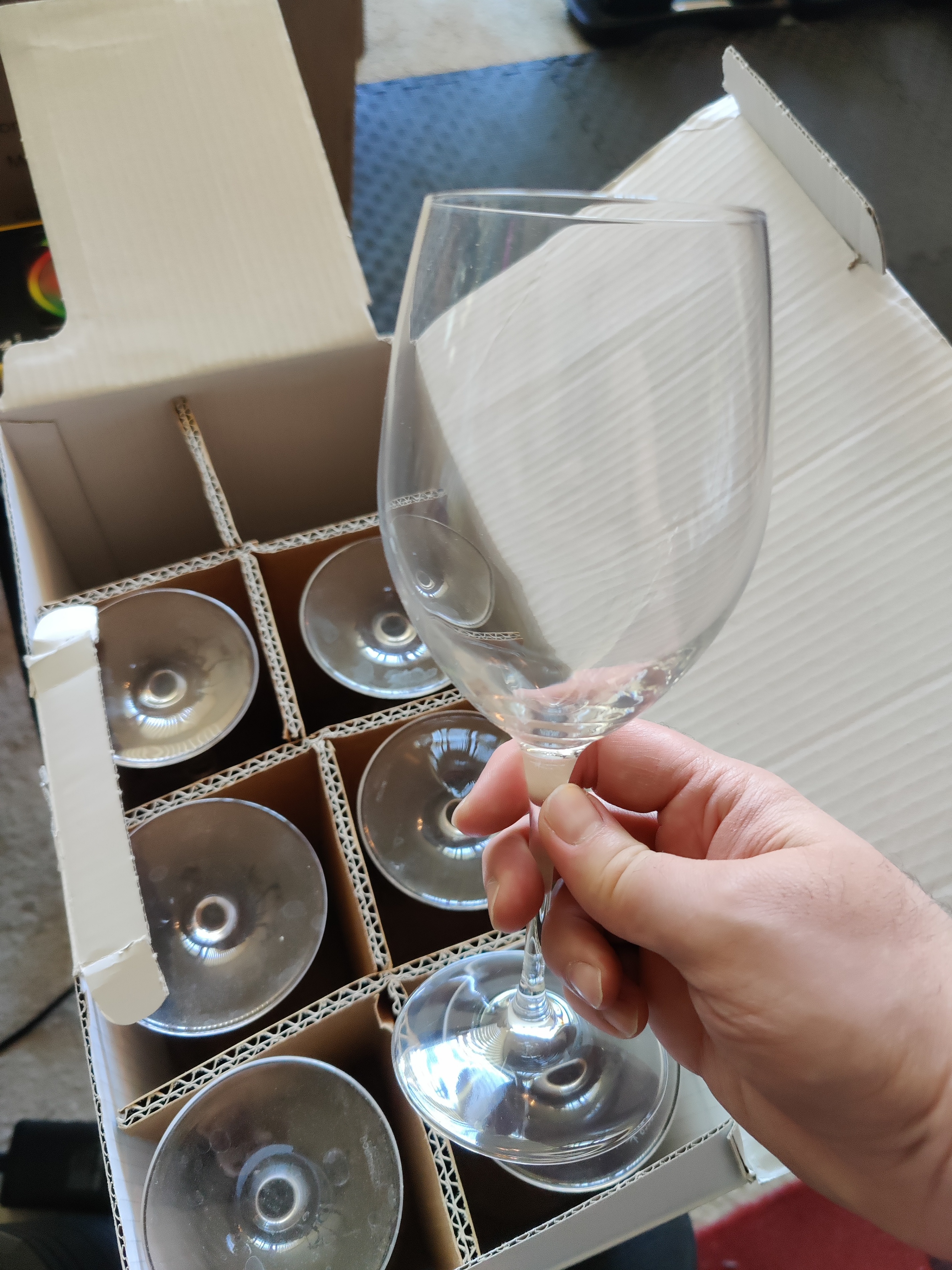Bormioli Rocco Italian Wine Glasses - Set of 7 (18 oz) - photo 2