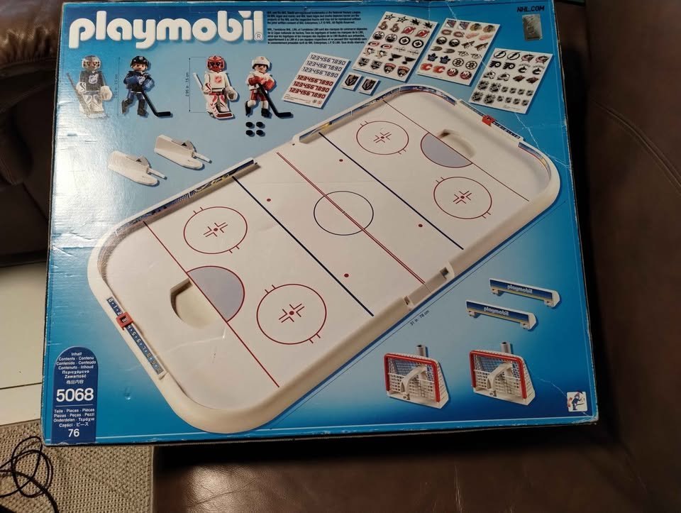 Playmobil NHL Arena Playset BNIB - photo 2