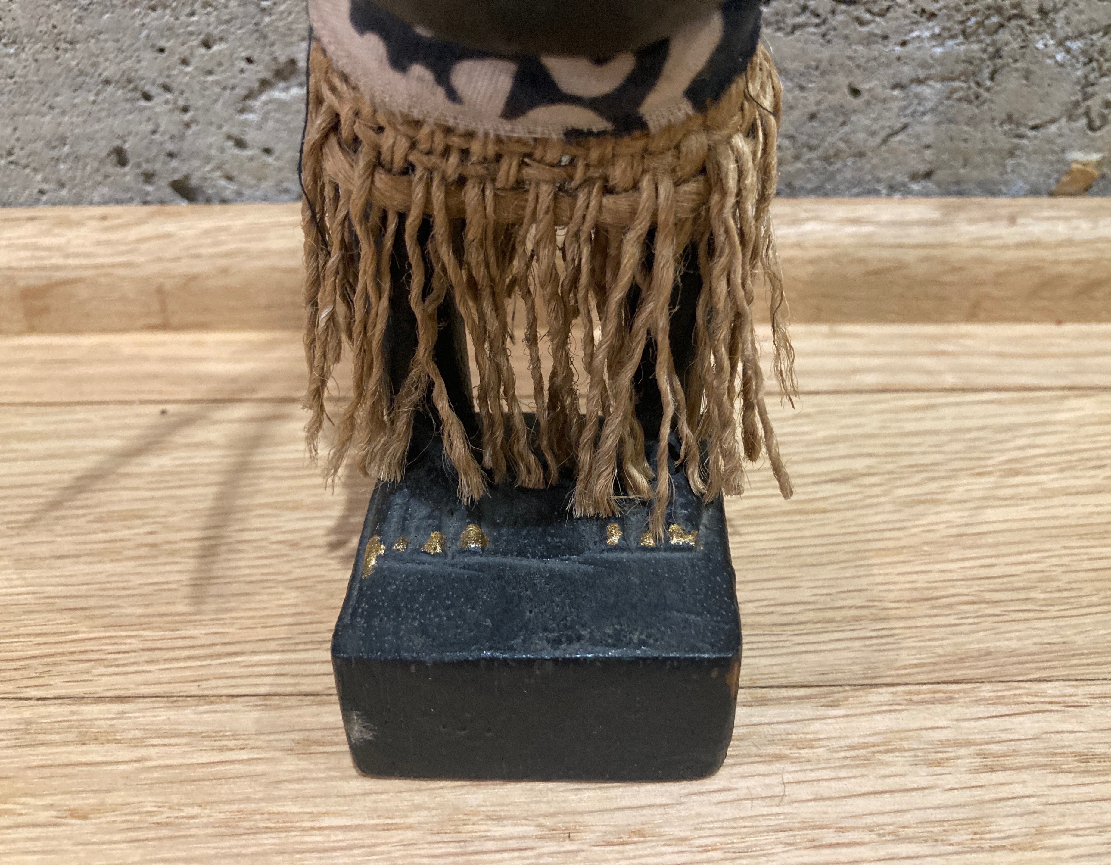 Wooden Carved Papua / Indonesia Figure Souvenir Folk Art Tribal - photo 4