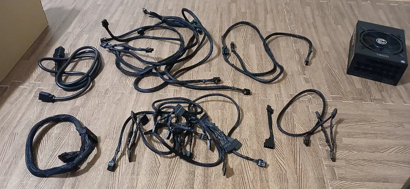EVGA 1300G+ SuperNOVA Gold PSU – $200 - photo 4
