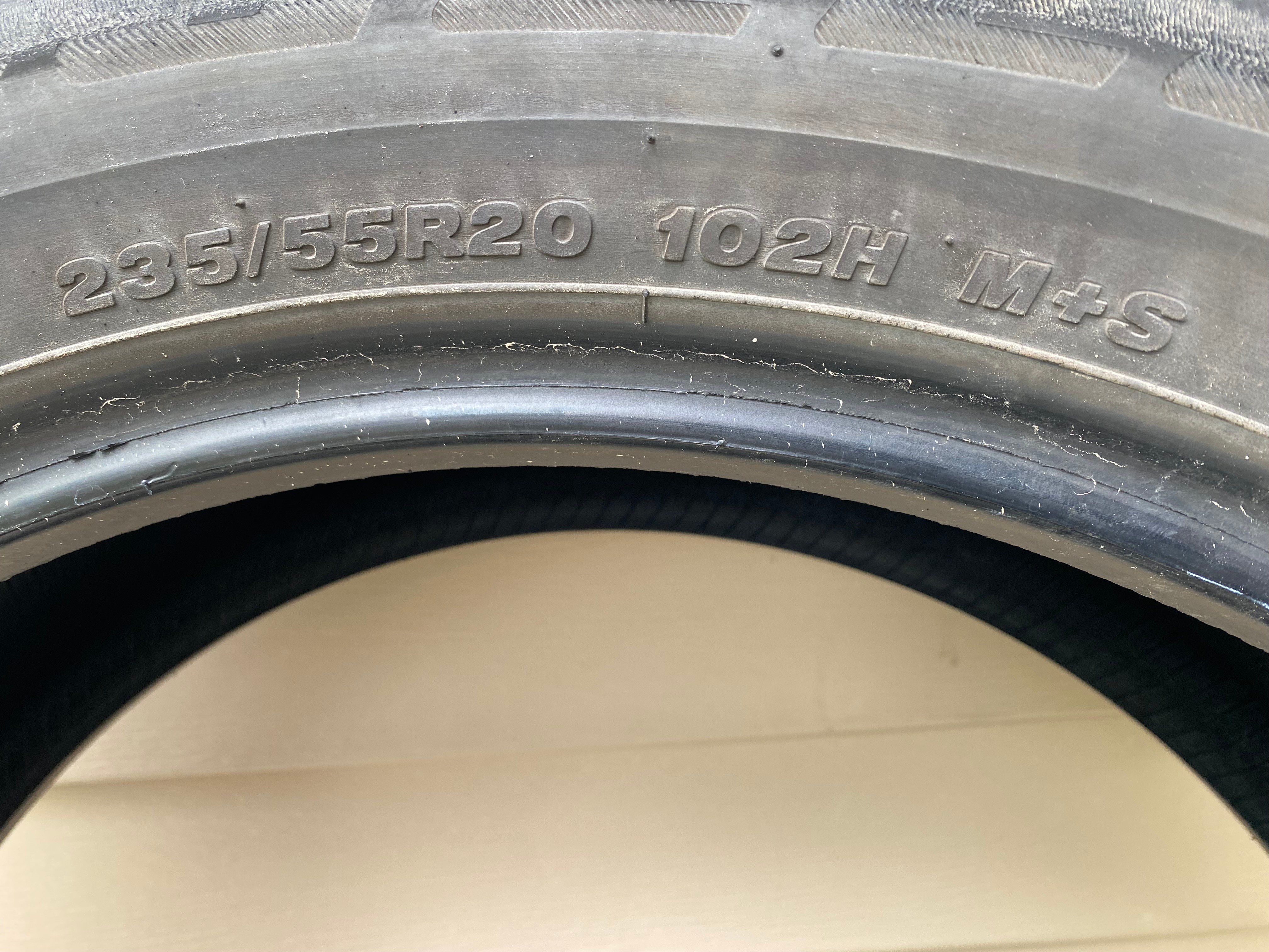 Free – 235 55 R20 – All-Season Tire (tire is flat & need repair) - photo 2