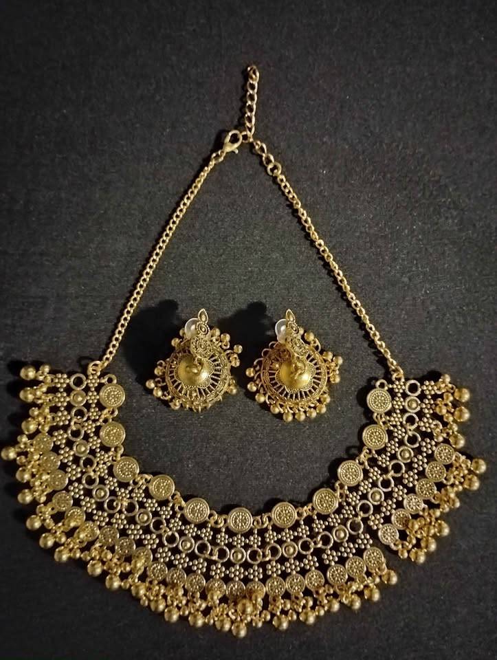 Golden-toned Necklace and Earring Set