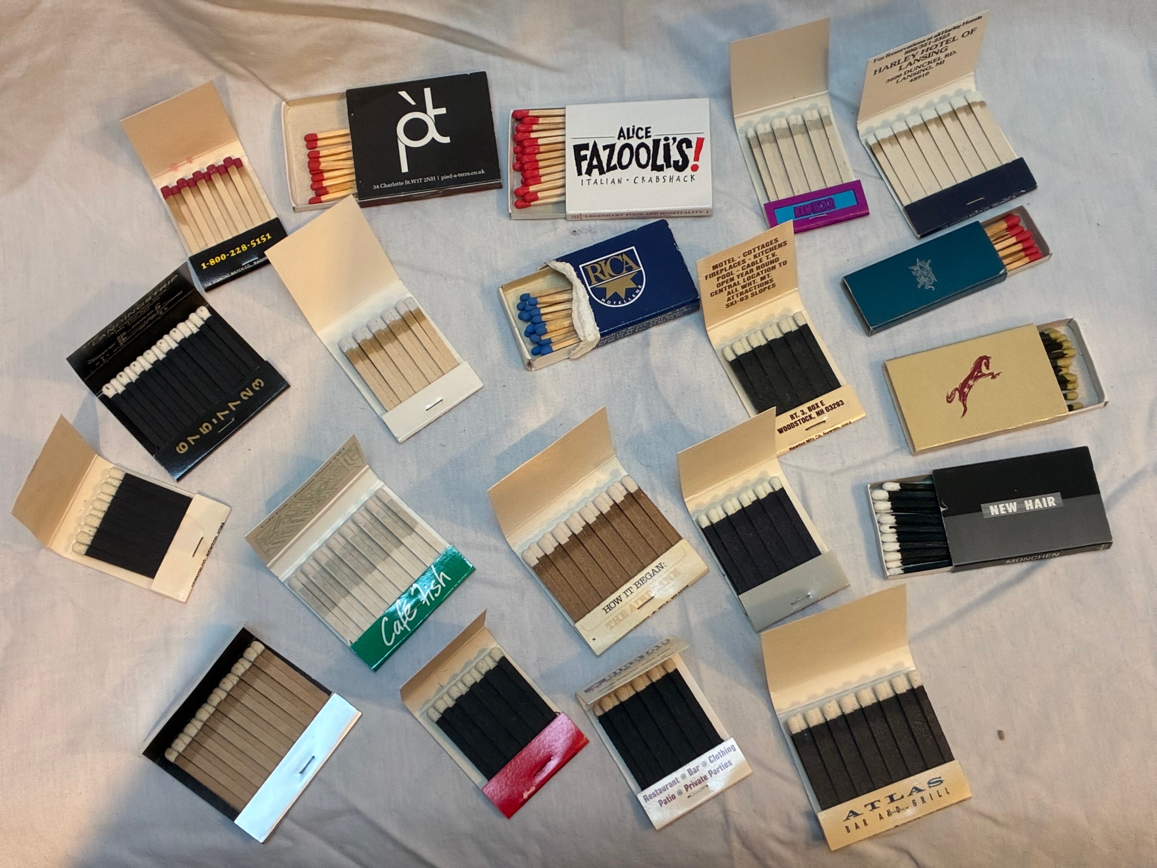 20 Vintage Collectable Matches, Matchbooks - photo 4