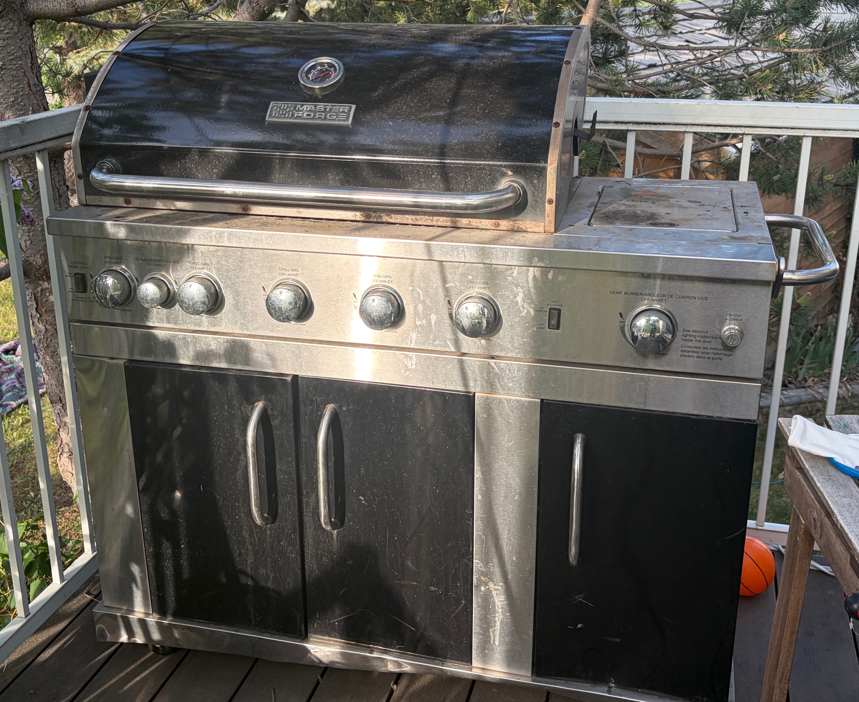 Master Forge Propane Grill